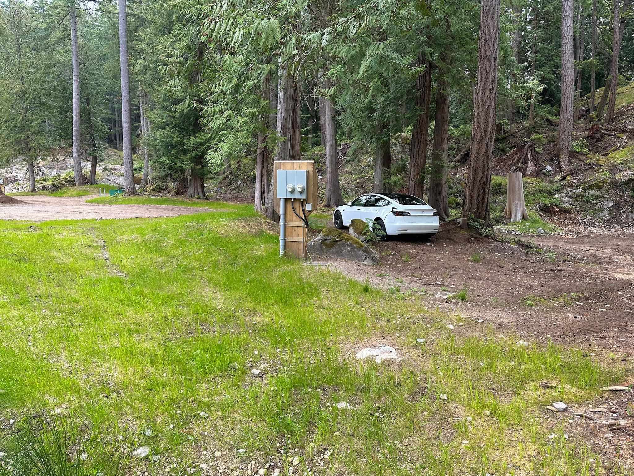 Listing image of 831 WINDJAMMER ROAD