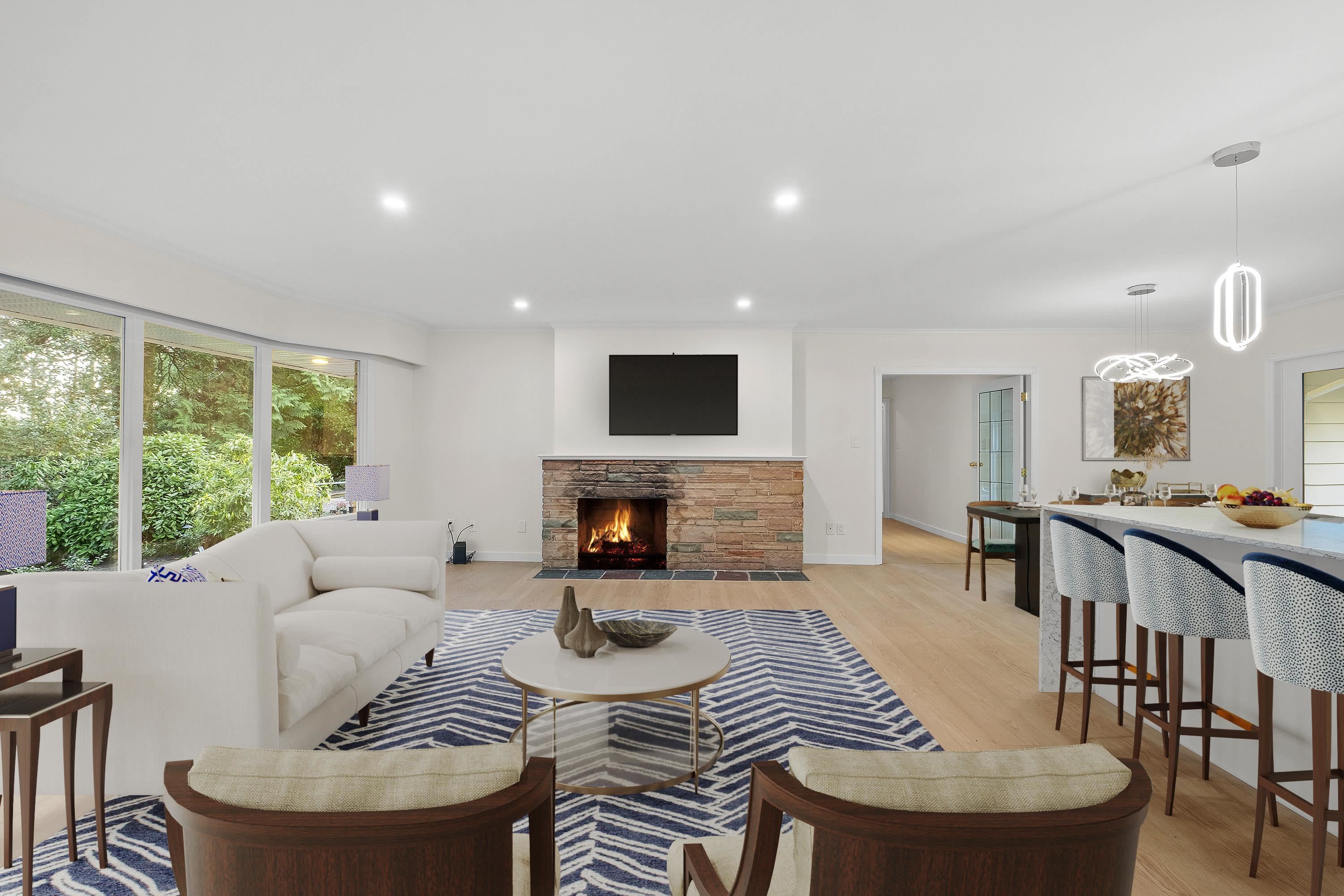 Listing image of 441 SOUTHBOROUGH DRIVE
