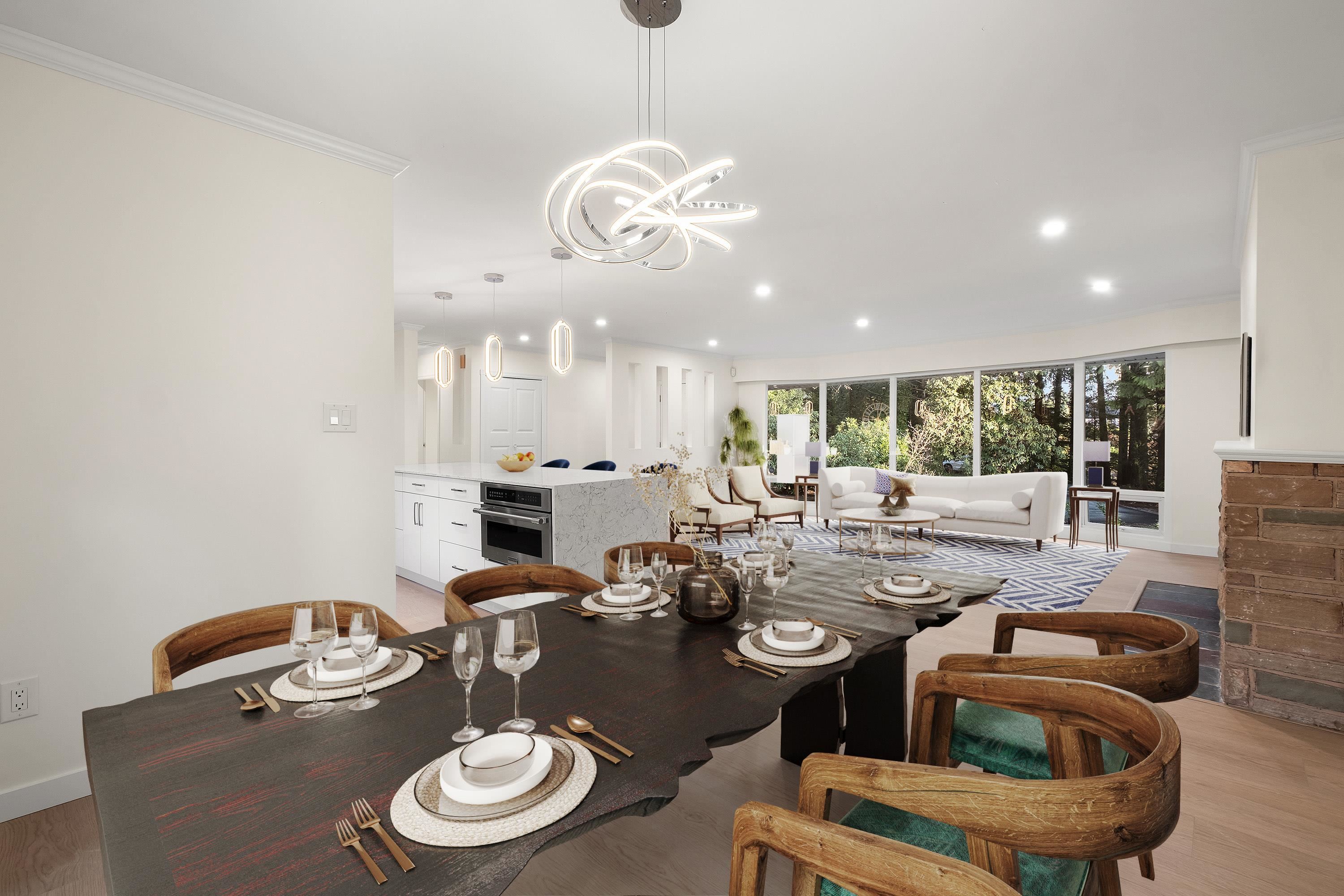 Listing image of 441 SOUTHBOROUGH DRIVE