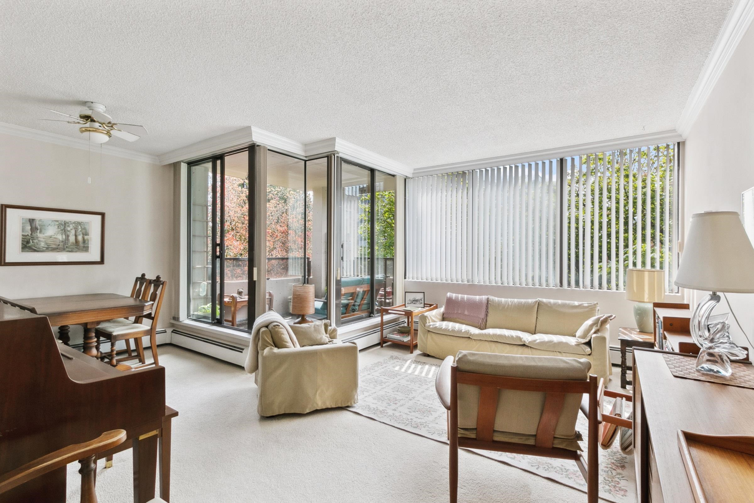 Ambleside Apartment/Condo for sale: The Bristol 2 bedroom 753 sq.ft. (Listed 2024-11-26)
