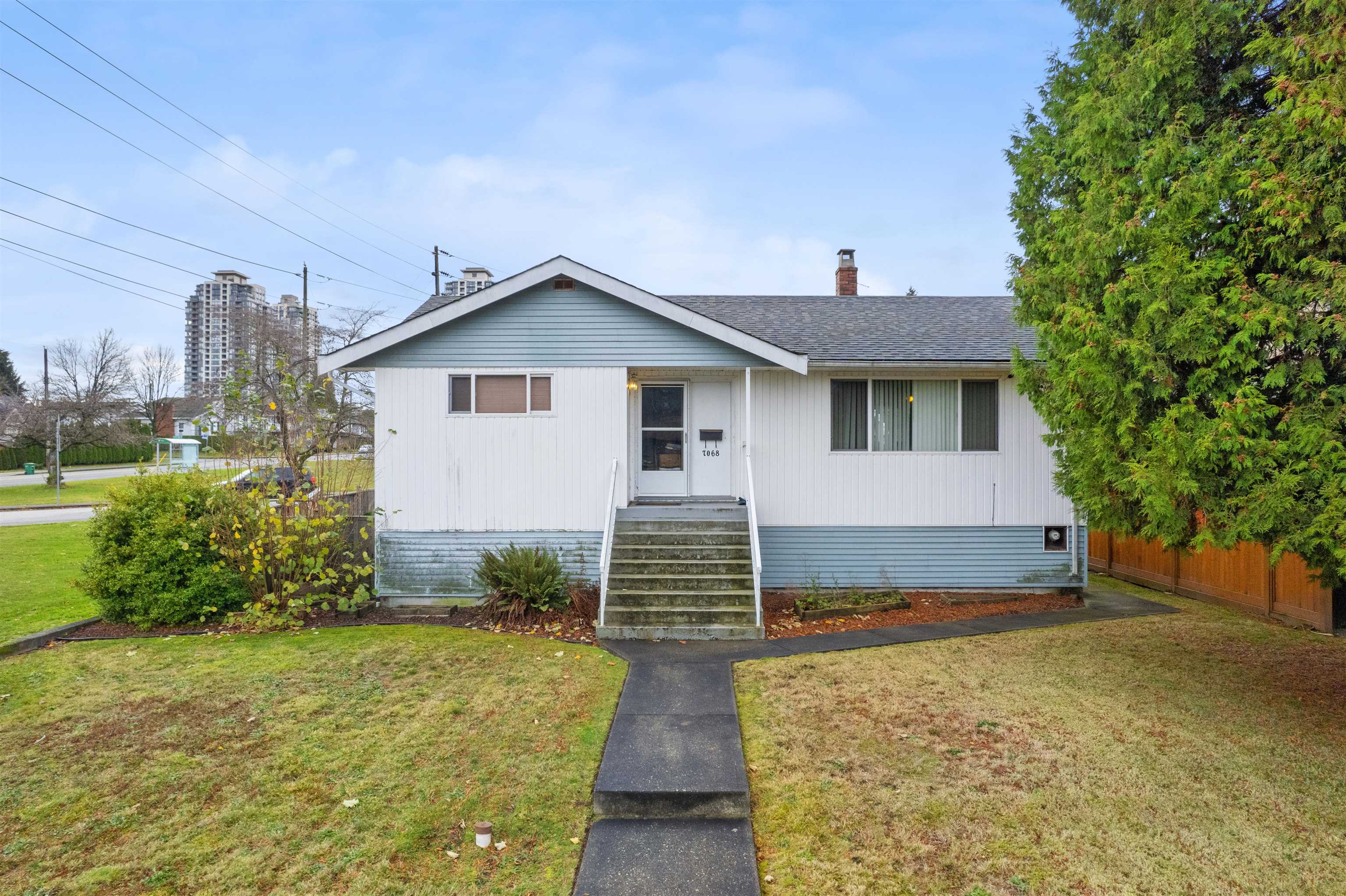 7068 Burford Street, Burnaby, Upper Deer Lake, V5E 1S2