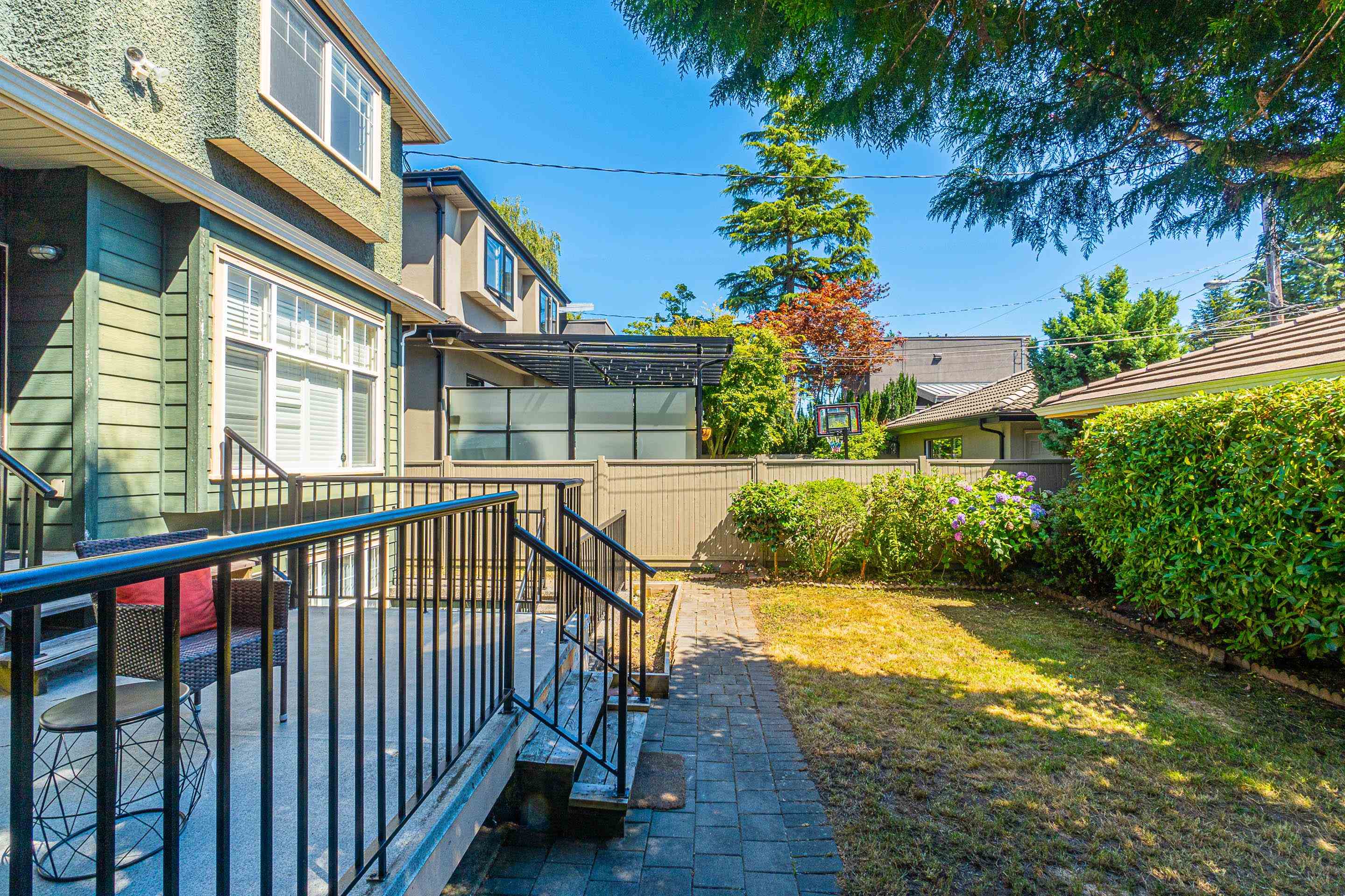 2818 W 19th Avenue, Vancouver, Arbutus, V6L 1E5 39