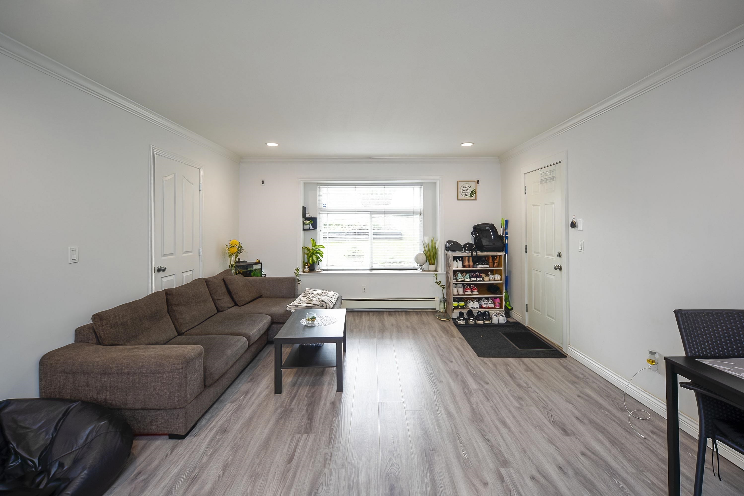 10229 122 Street, Surrey, Cedar Hills, V3V 4N1 22