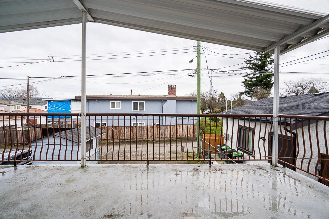 4064 Rupert Street, Vancouver, Renfrew Heights, V5R 2H3 24