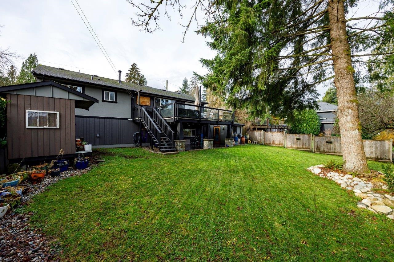 904 Huntingdon Crescent, North Vancouver, Dollarton, V7G 1M3 32