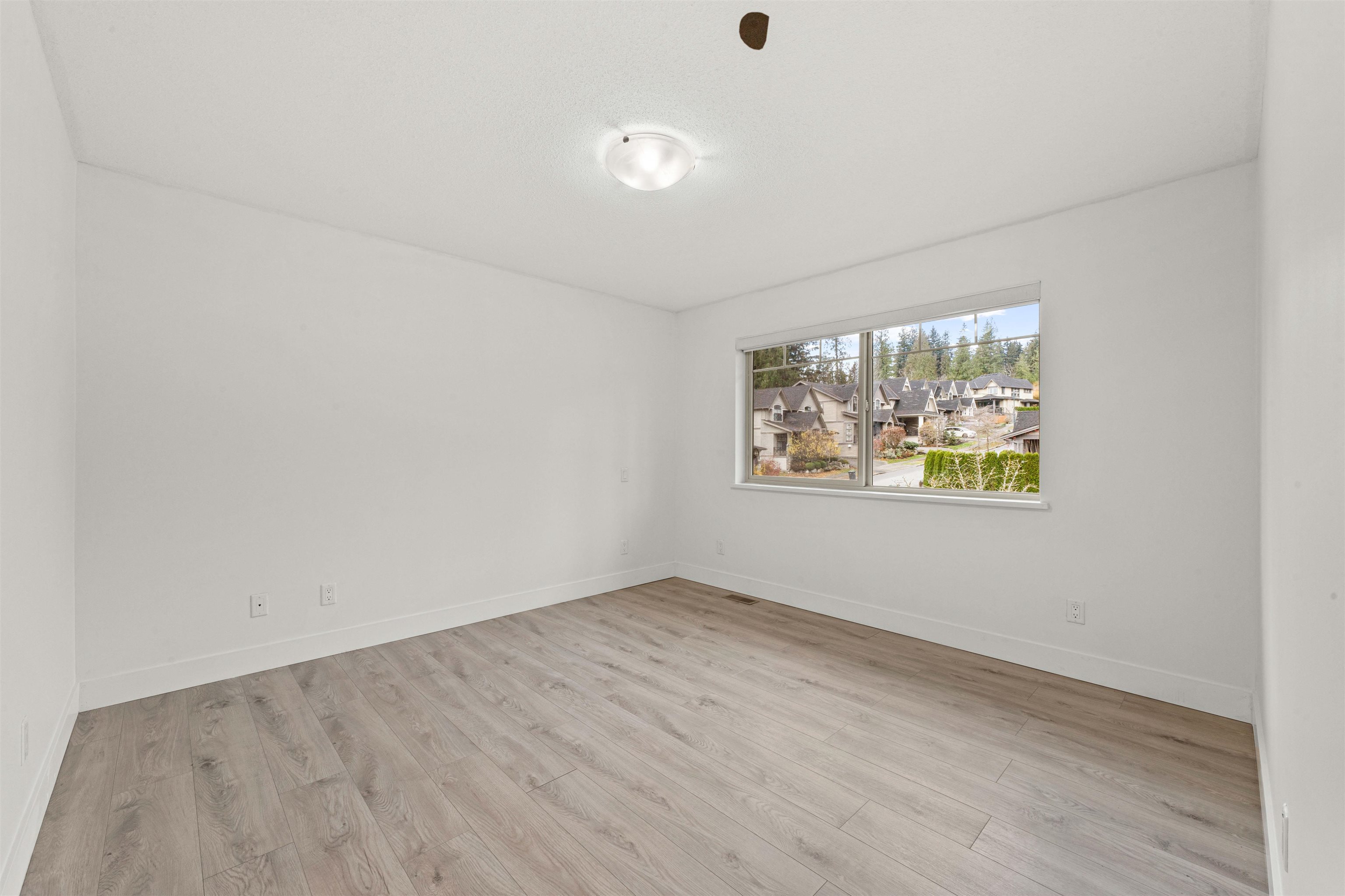 106 3450 David Avenue, Coquitlam, Burke Mountain, V3E 0J9 23