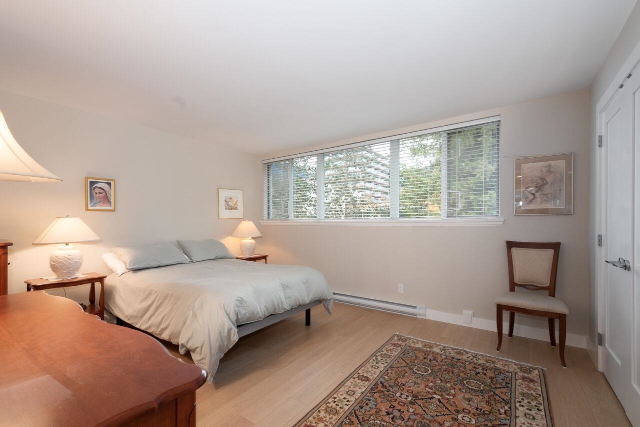 301 1455 Duchess Avenue, West Vancouver, Ambleside, V7T 1H7 15