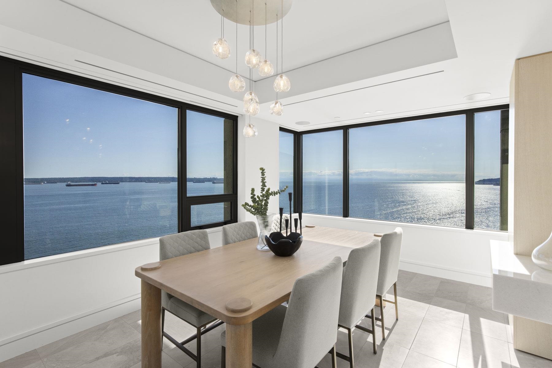 Listing image of 12 2250 BELLEVUE AVENUE