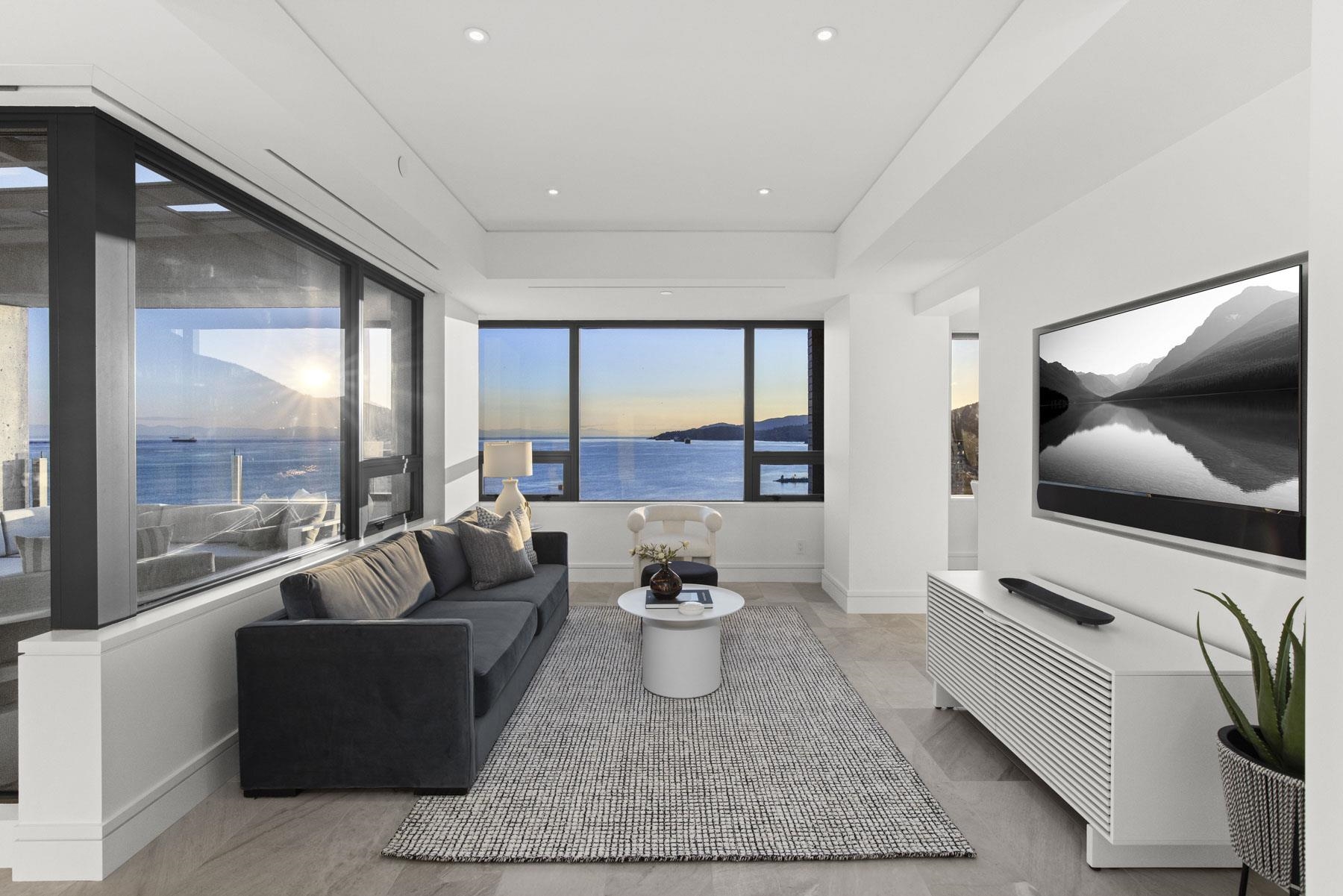 Listing image of 12 2250 BELLEVUE AVENUE