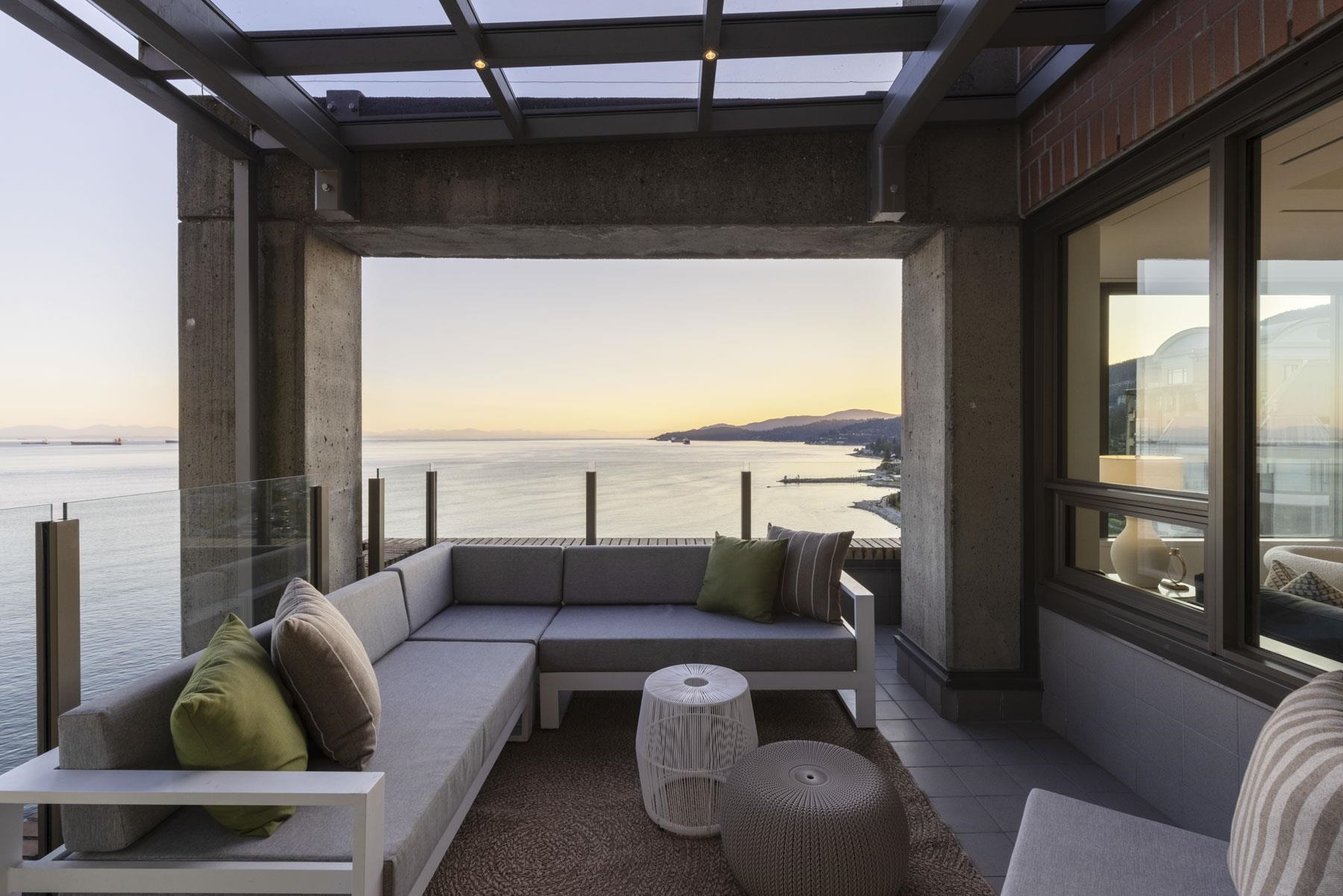 Listing image of 12 2250 BELLEVUE AVENUE