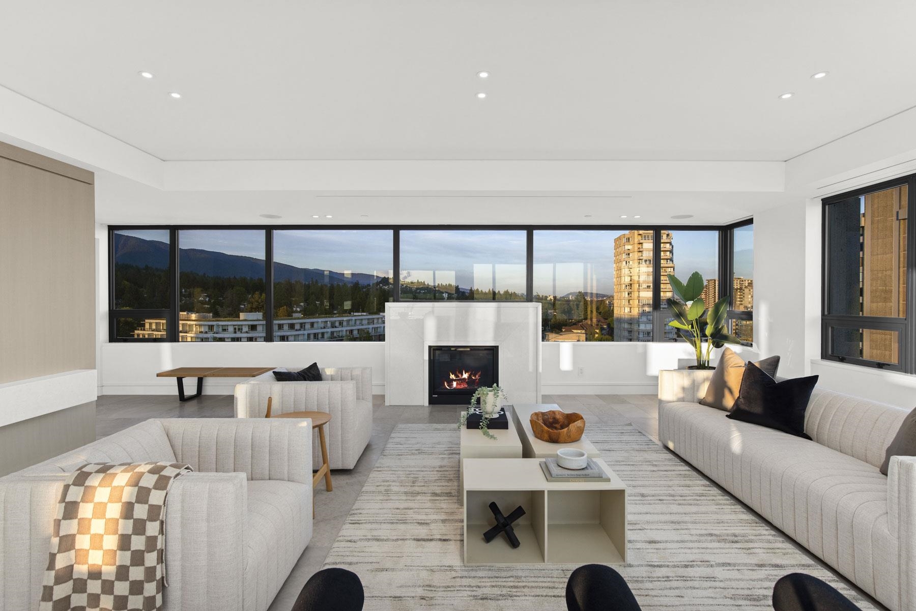 Listing image of 12 2250 BELLEVUE AVENUE