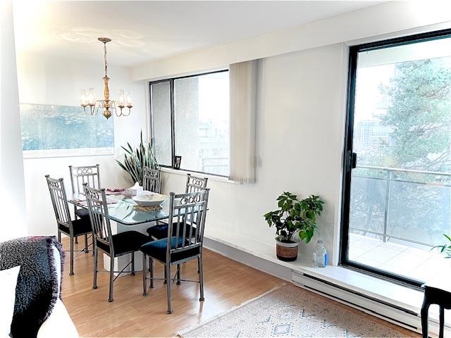 Listing image of 303 444 LONSDALE AVENUE