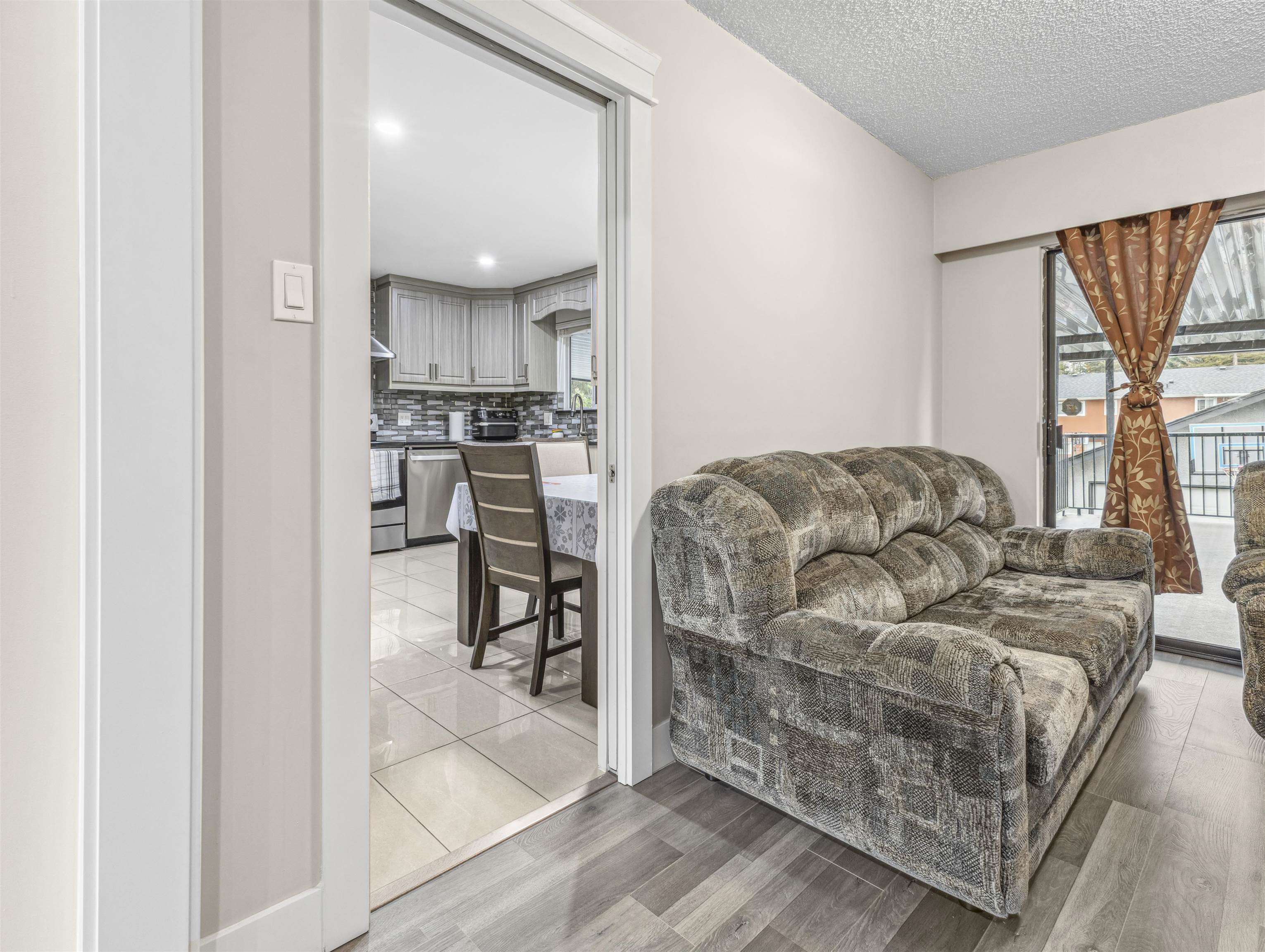 9112 147th Street, Surrey, Bear Creek Green Timbers, V3R 3V7 10