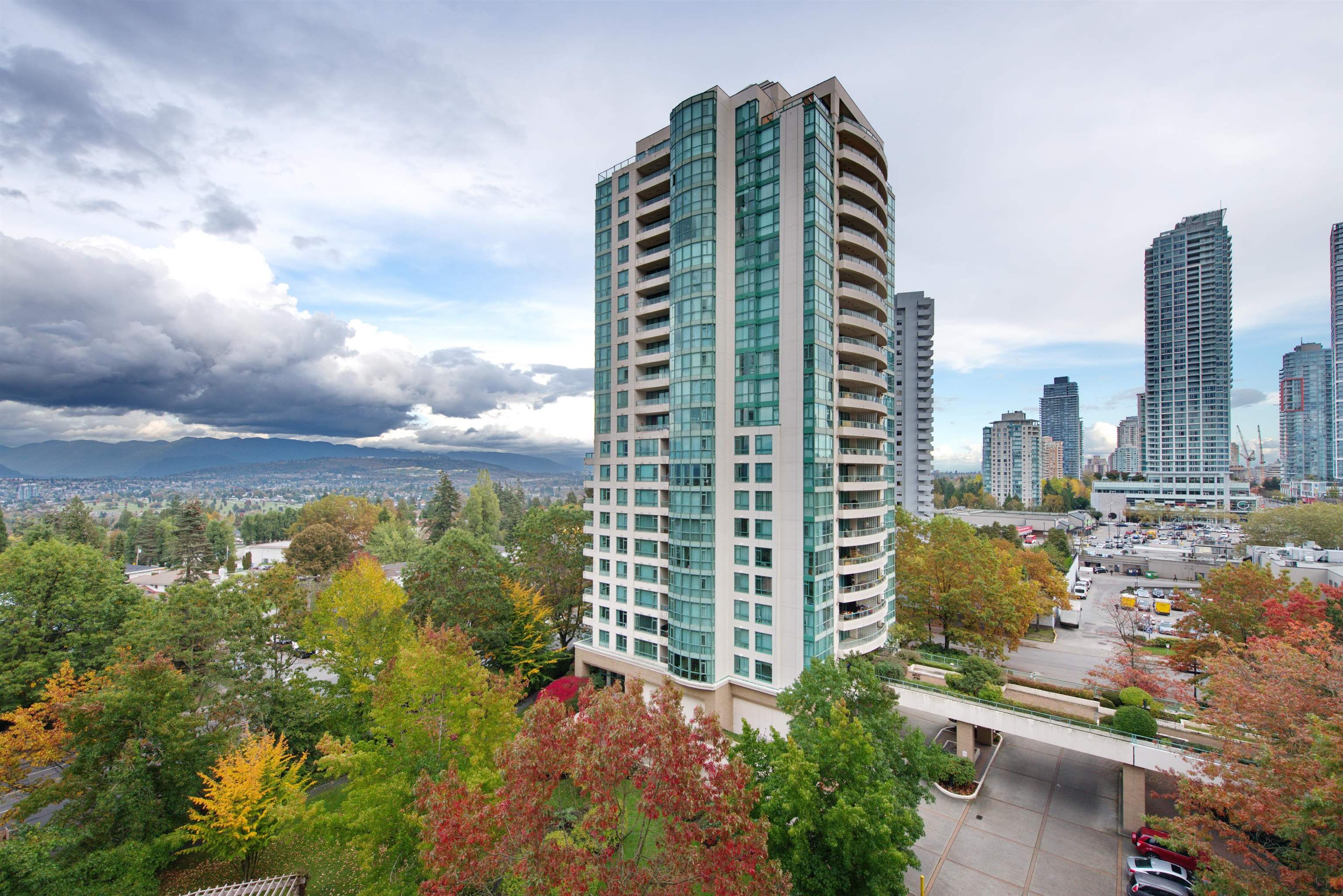 901 5899 Wilson Avenue, Burnaby, Central Park BS, V5H 4R9 4