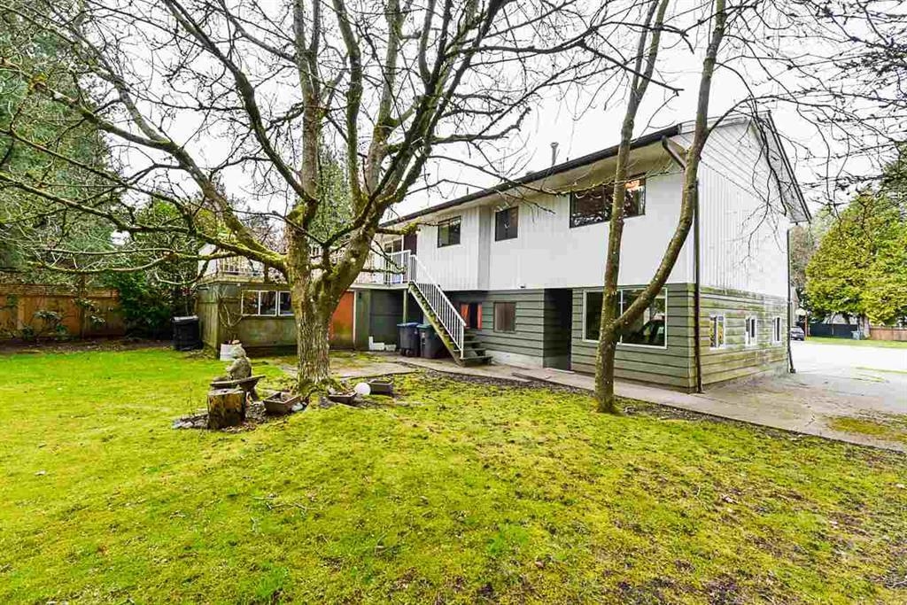 13070 Pekin Place, Surrey, Queen Mary Park Surrey, V3T 1E5 20