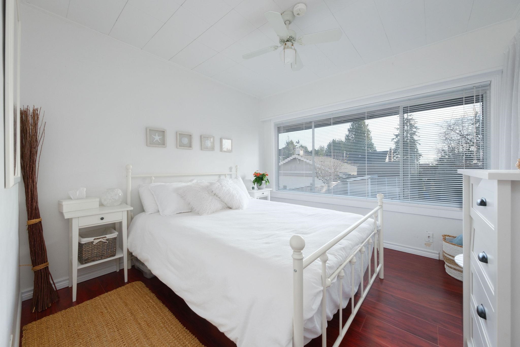 Listing image of 2250 HAYWOOD AVENUE