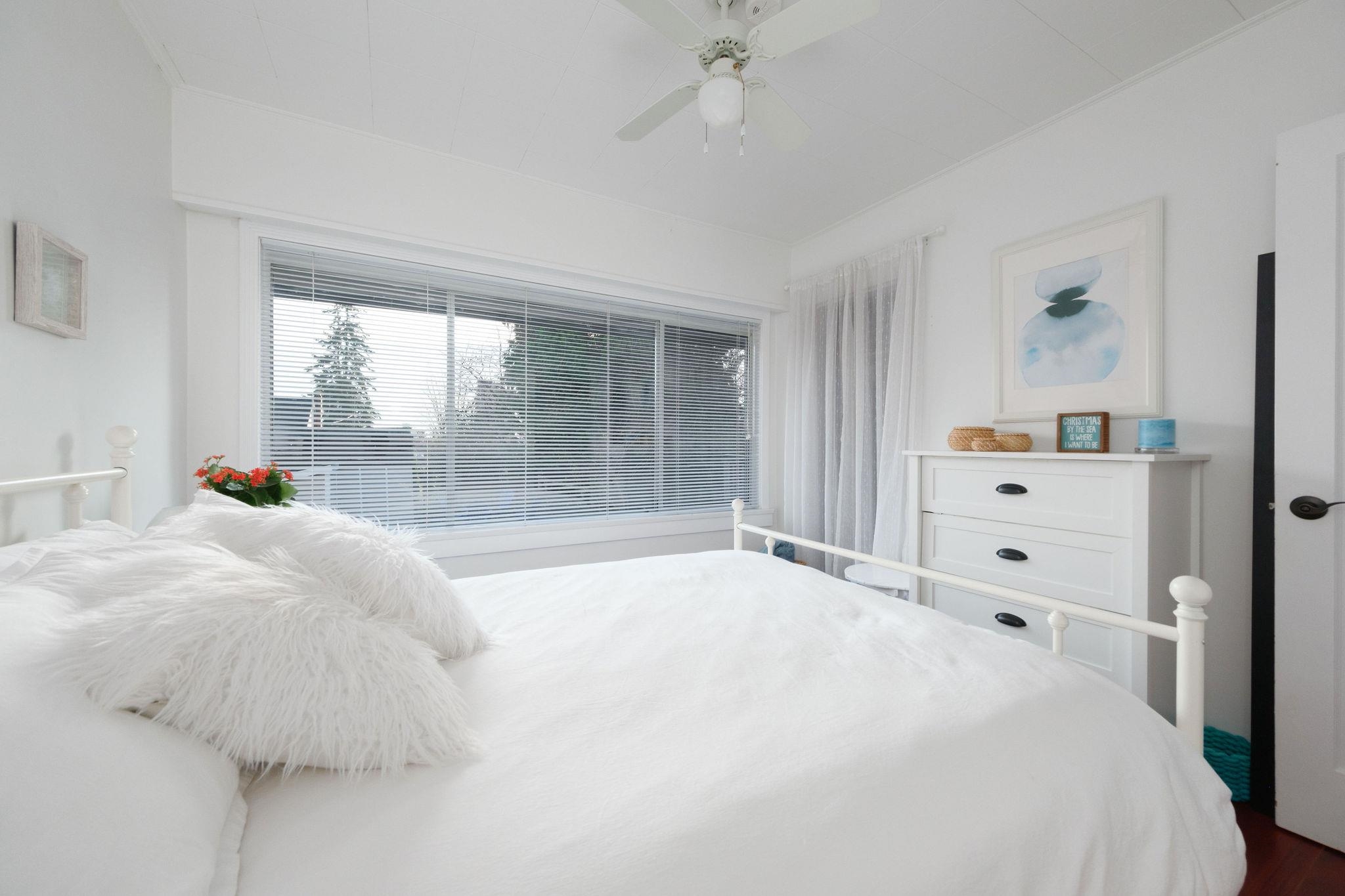 Listing image of 2250 HAYWOOD AVENUE