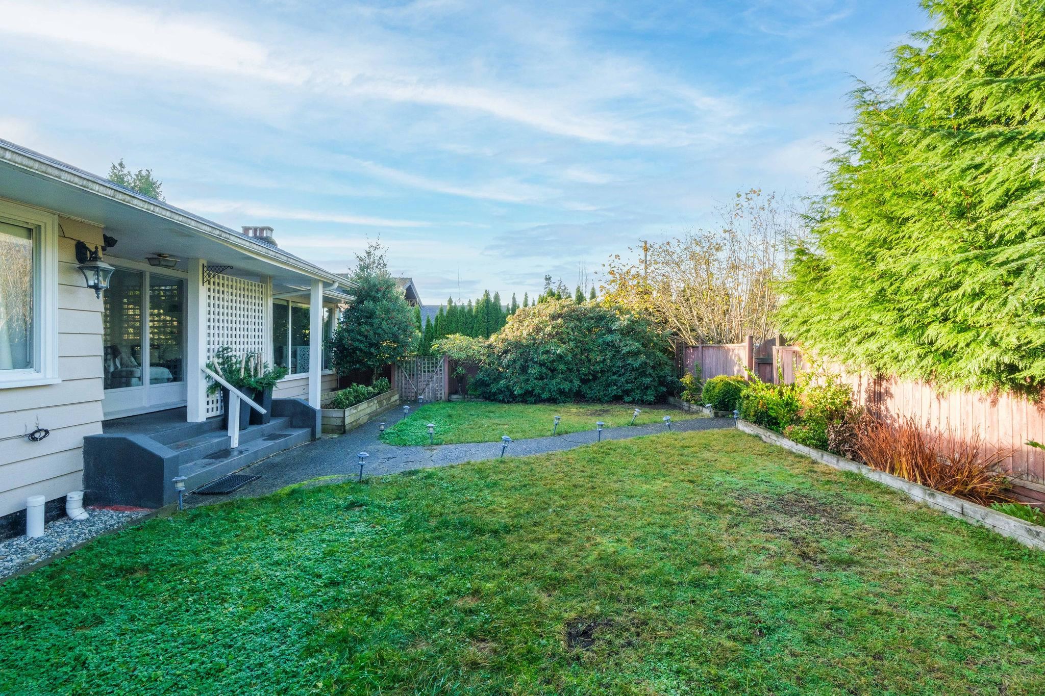 Listing image of 2250 HAYWOOD AVENUE