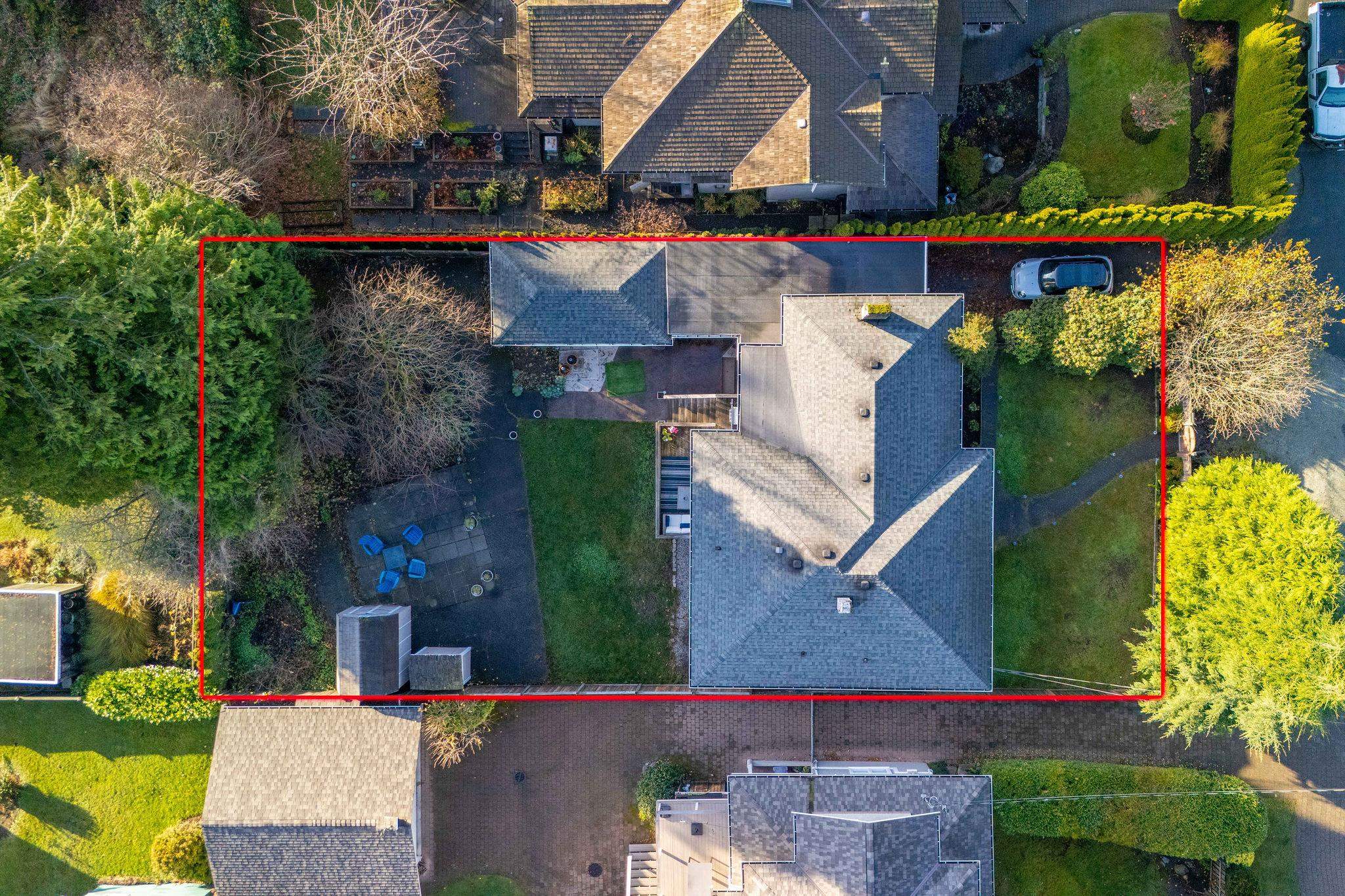 Listing image of 2250 HAYWOOD AVENUE