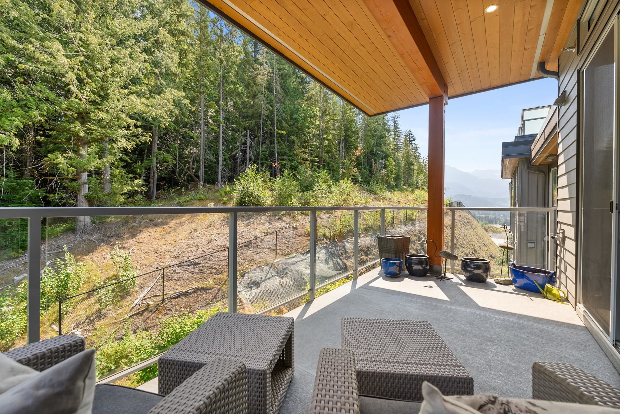 313 41328 Skyridge Place, Squamish, Tantalus, V8B 1A4 32