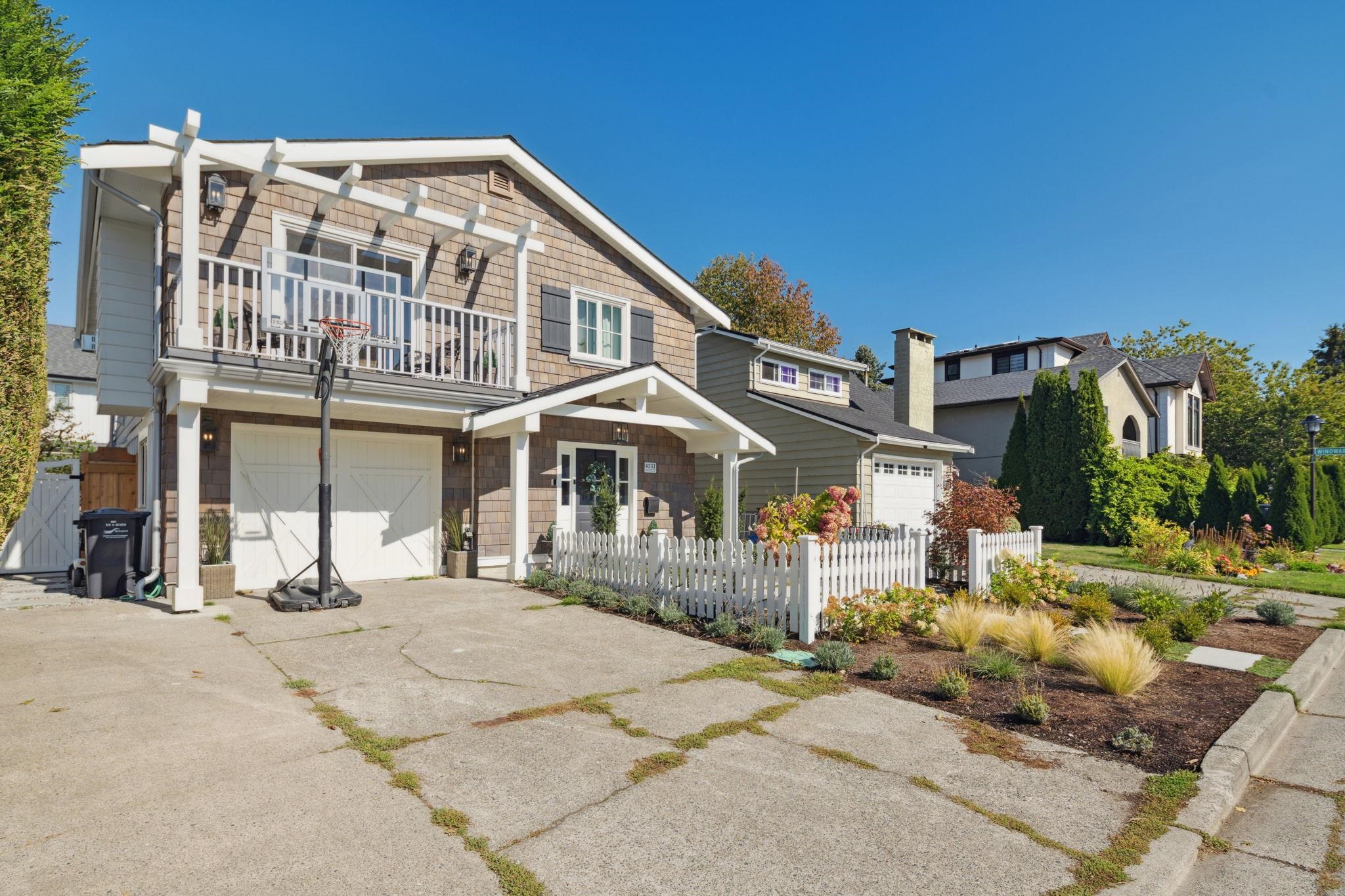 4351 Windjammer Drive, Richmond, Steveston South, V7E 4L5 1