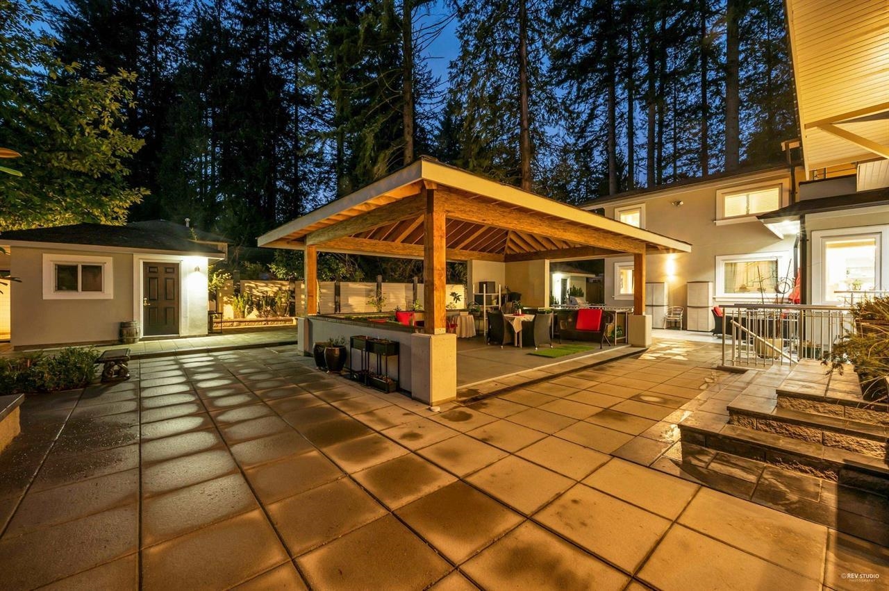 Listing image of 4511 CAPILANO ROAD