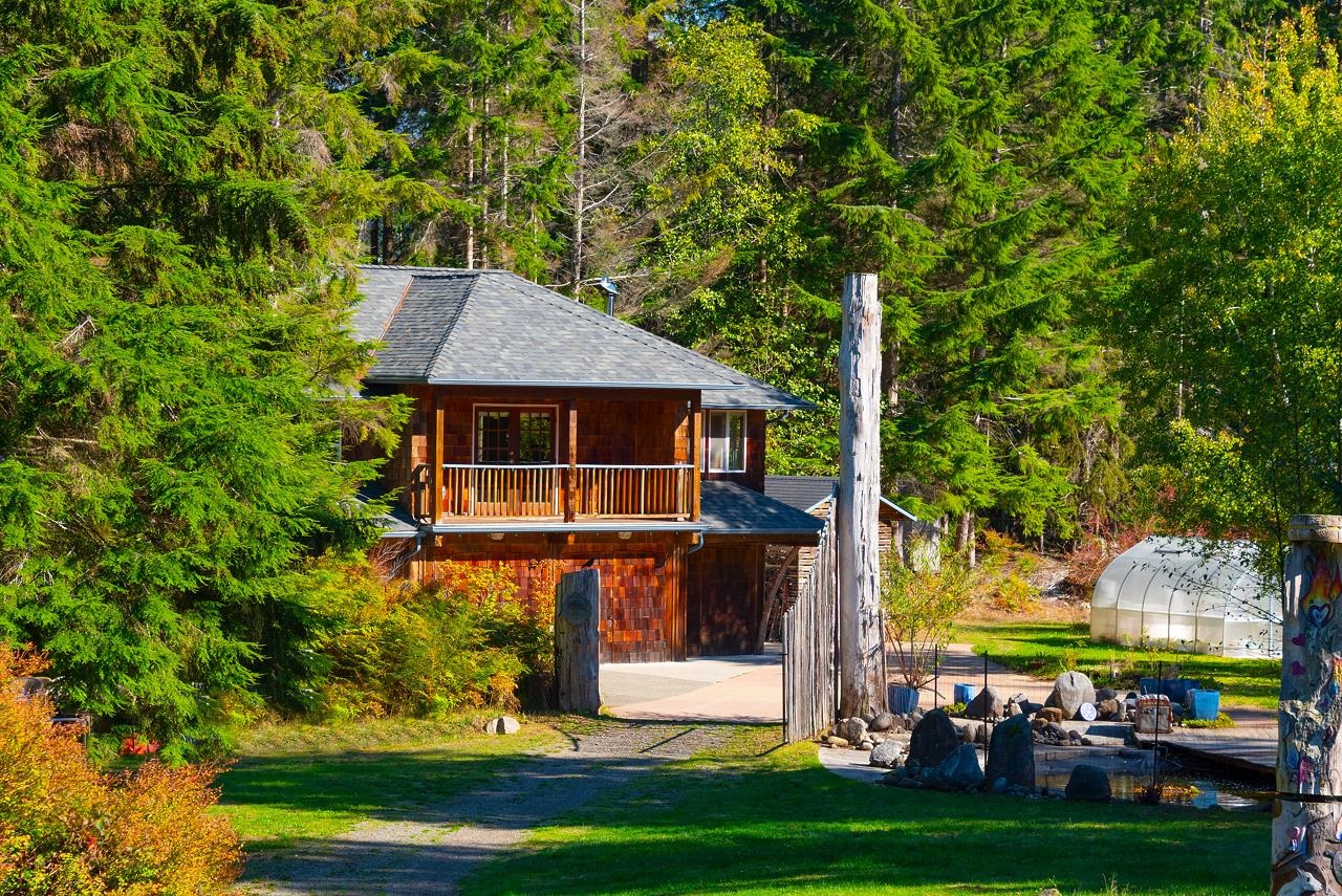Listing image of 1293 WESTSIDE ROAD