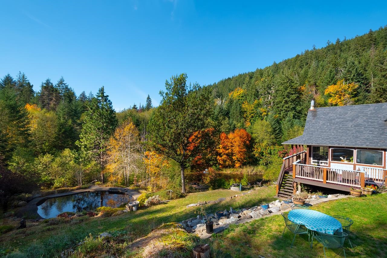 Listing image of 1293 WESTSIDE ROAD