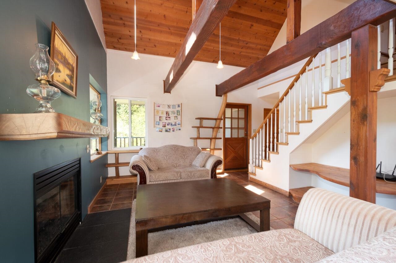 Listing image of 1293 WESTSIDE ROAD