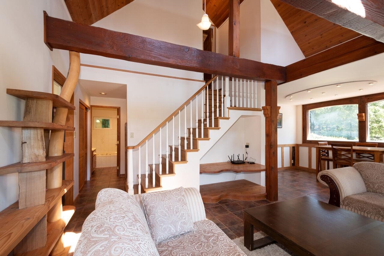 Listing image of 1293 WESTSIDE ROAD