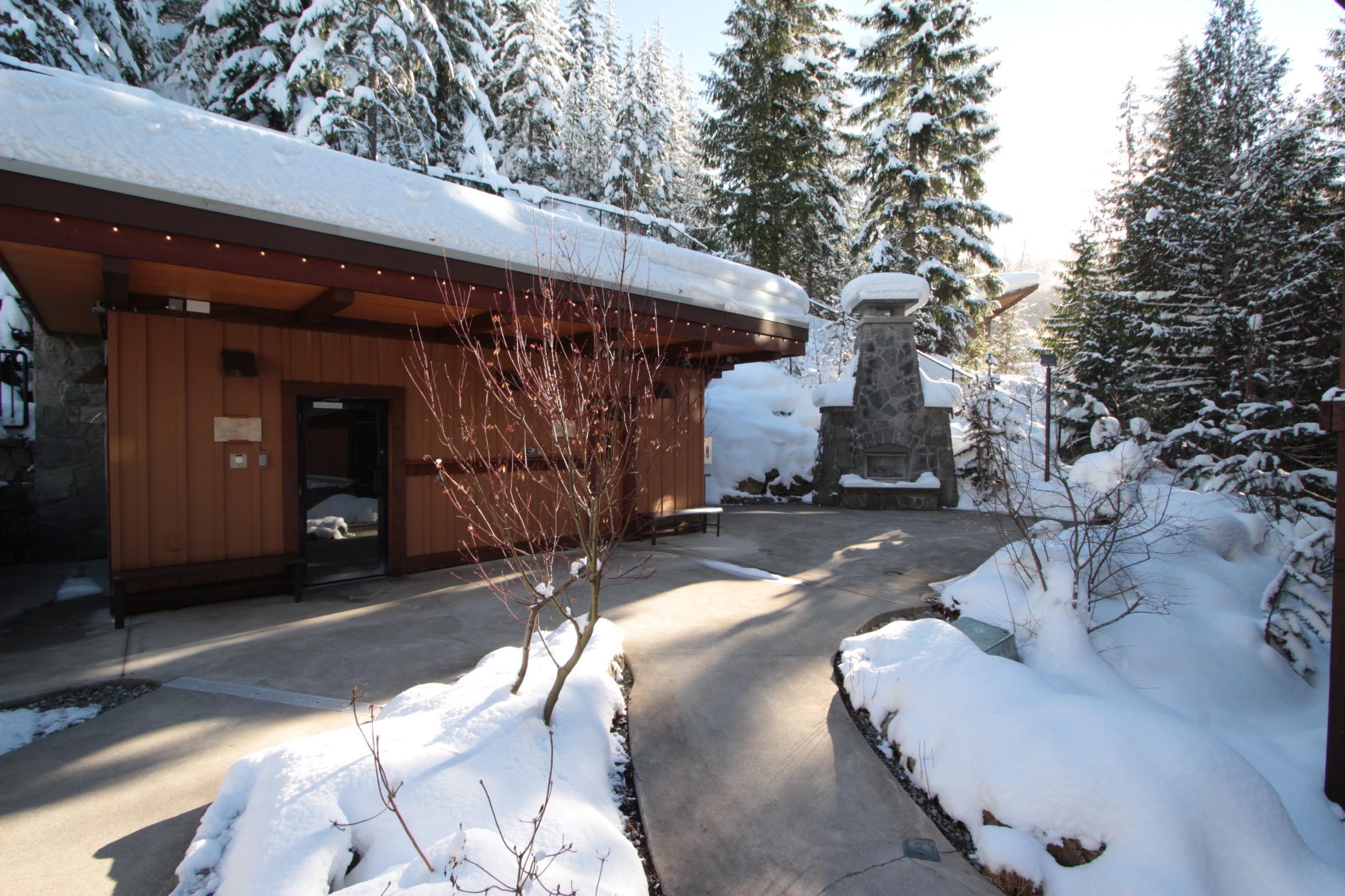 303c 2020 London Lane, Whistler, Whistler Creek, V0N 1B2 24