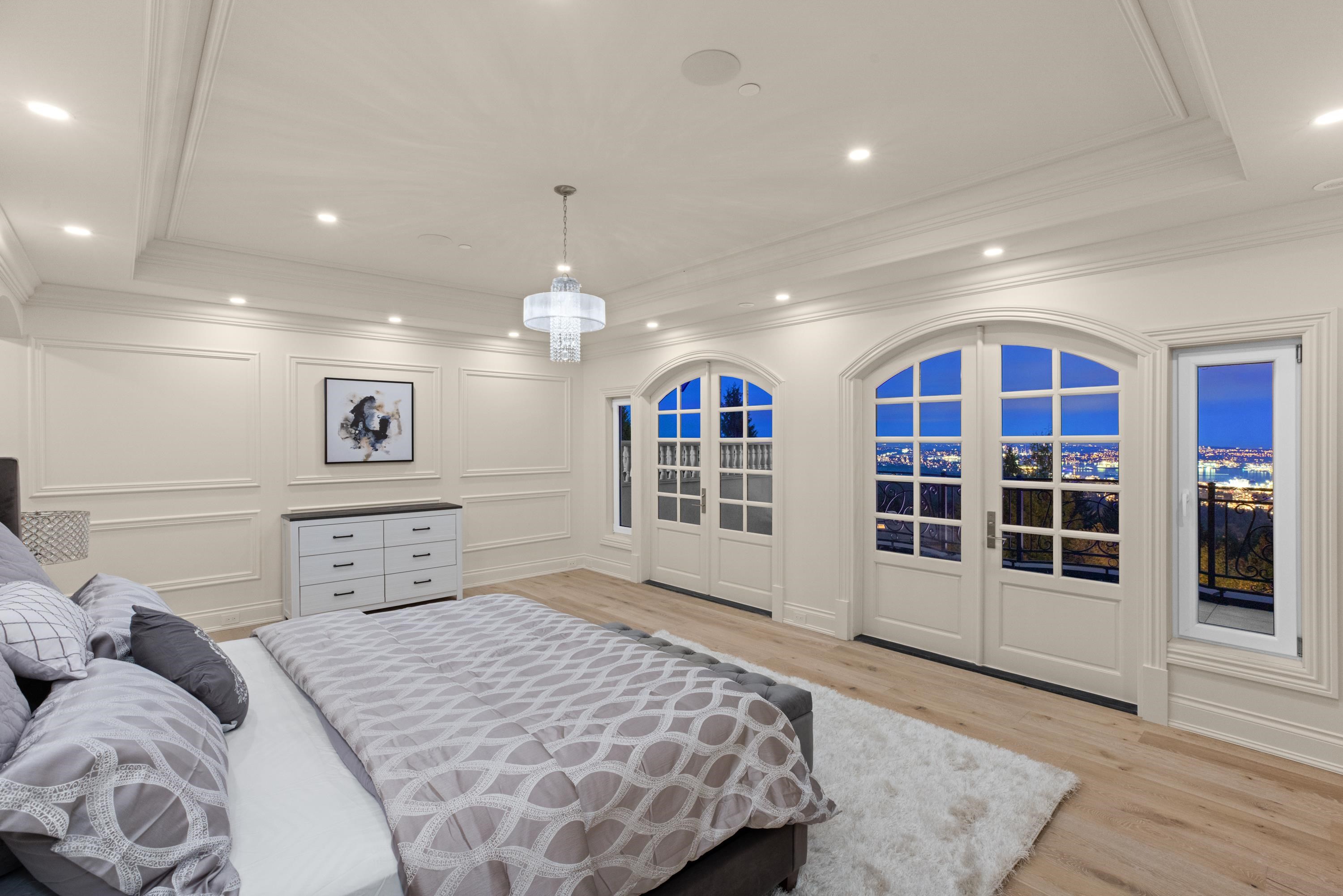 Listing image of 1445 SANDHURST PLACE