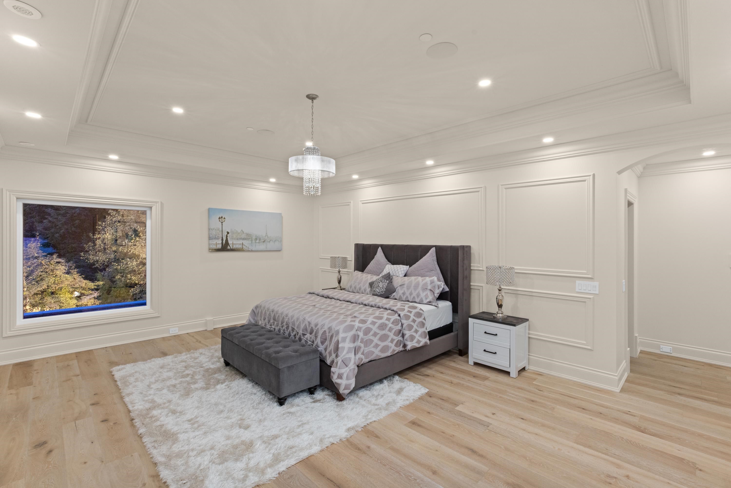 Listing image of 1445 SANDHURST PLACE