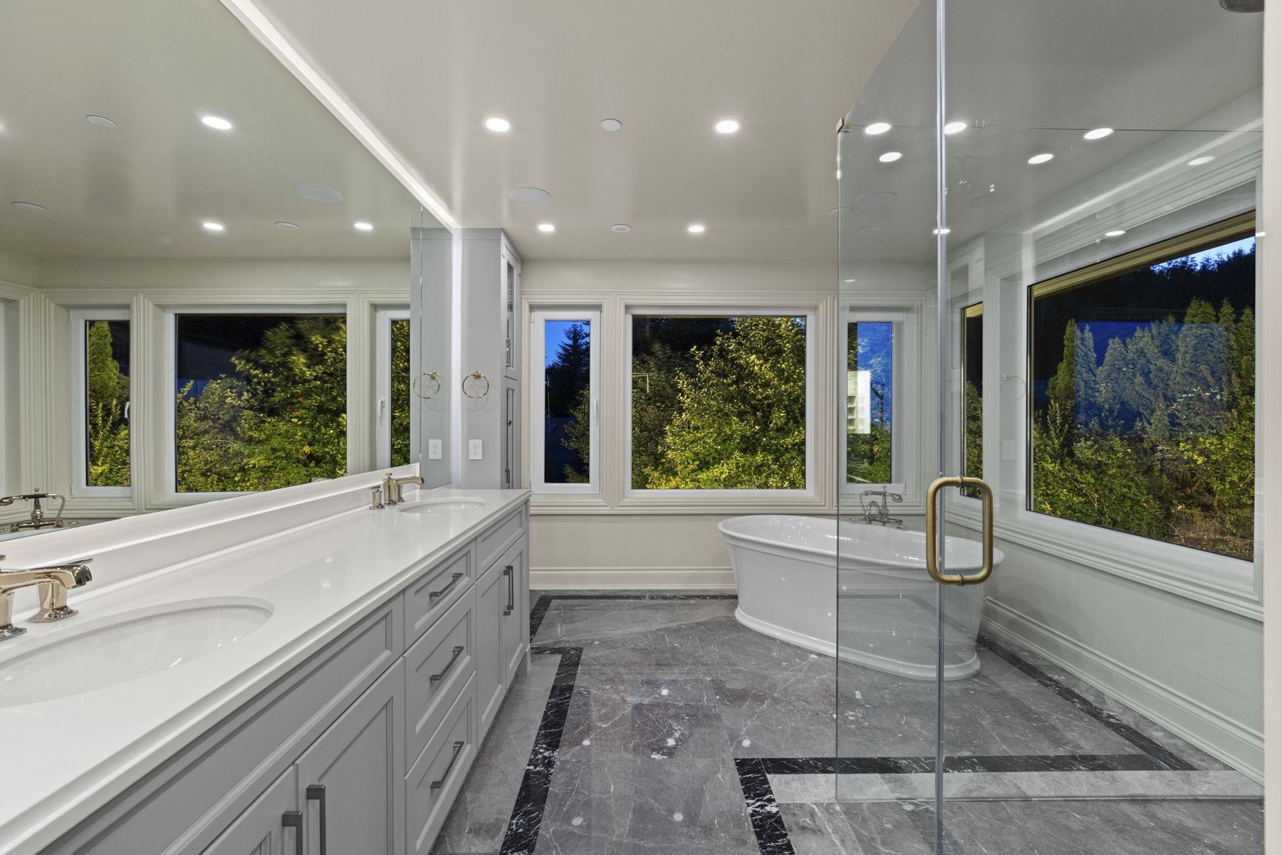 Listing image of 1445 SANDHURST PLACE