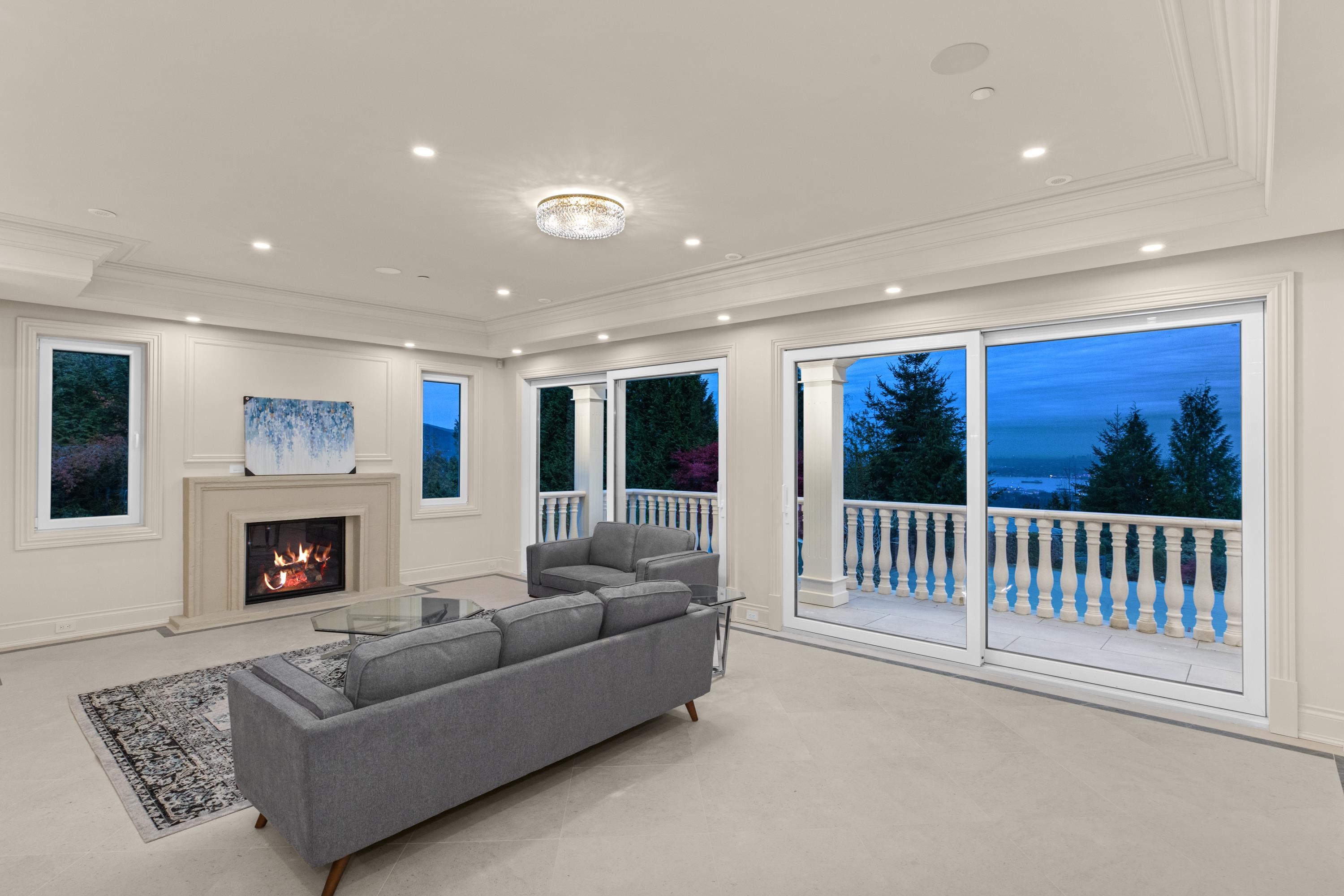 Listing image of 1445 SANDHURST PLACE