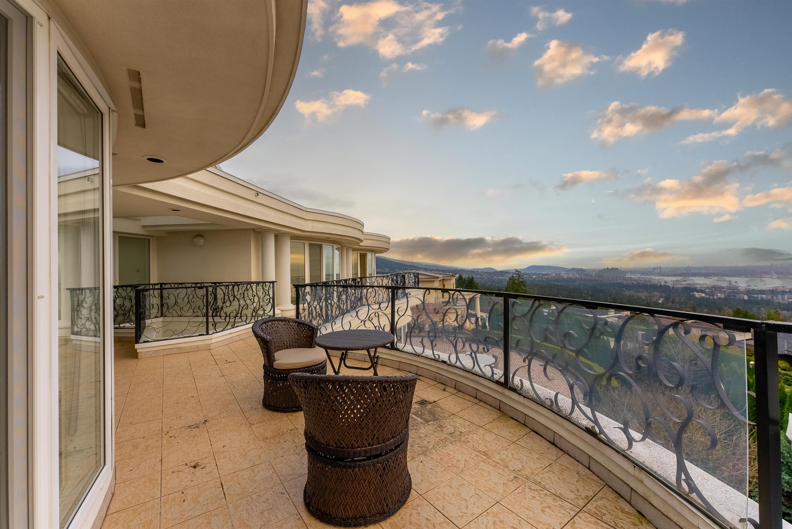 Listing image of 1409 CHARTWELL DRIVE