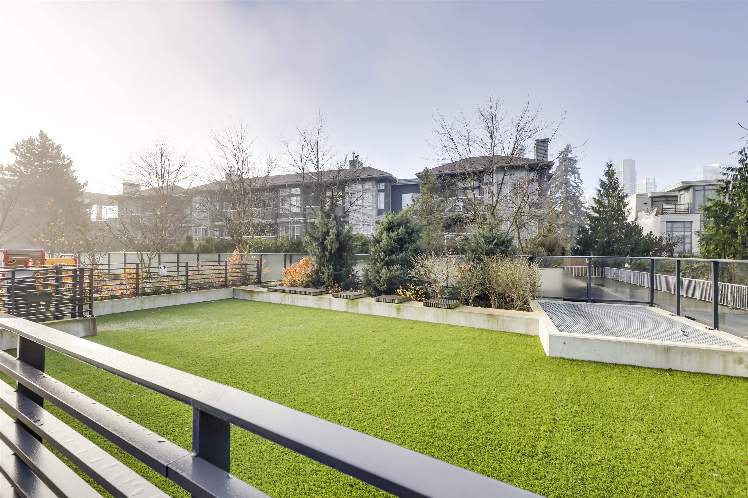 807 6699 Dunblane Avenue, Burnaby, Metrotown, V5H 0J8 23