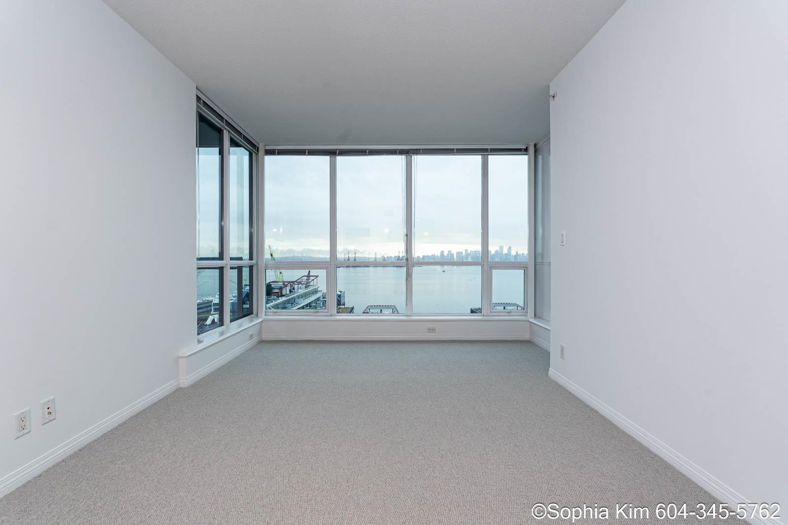 Listing image of 2004 188 E ESPLANADE