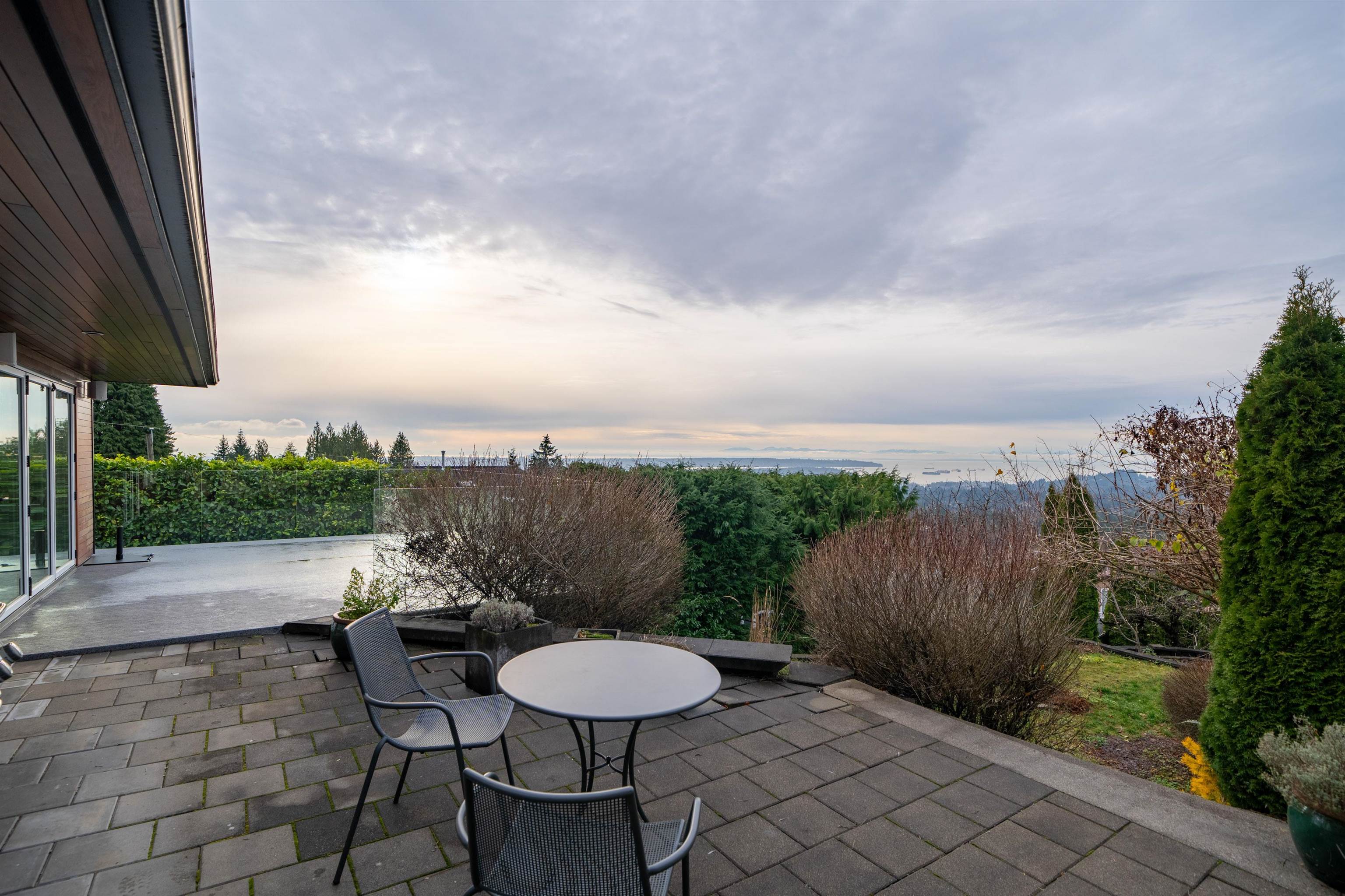 Listing image of 3757 ST PAULS AVENUE