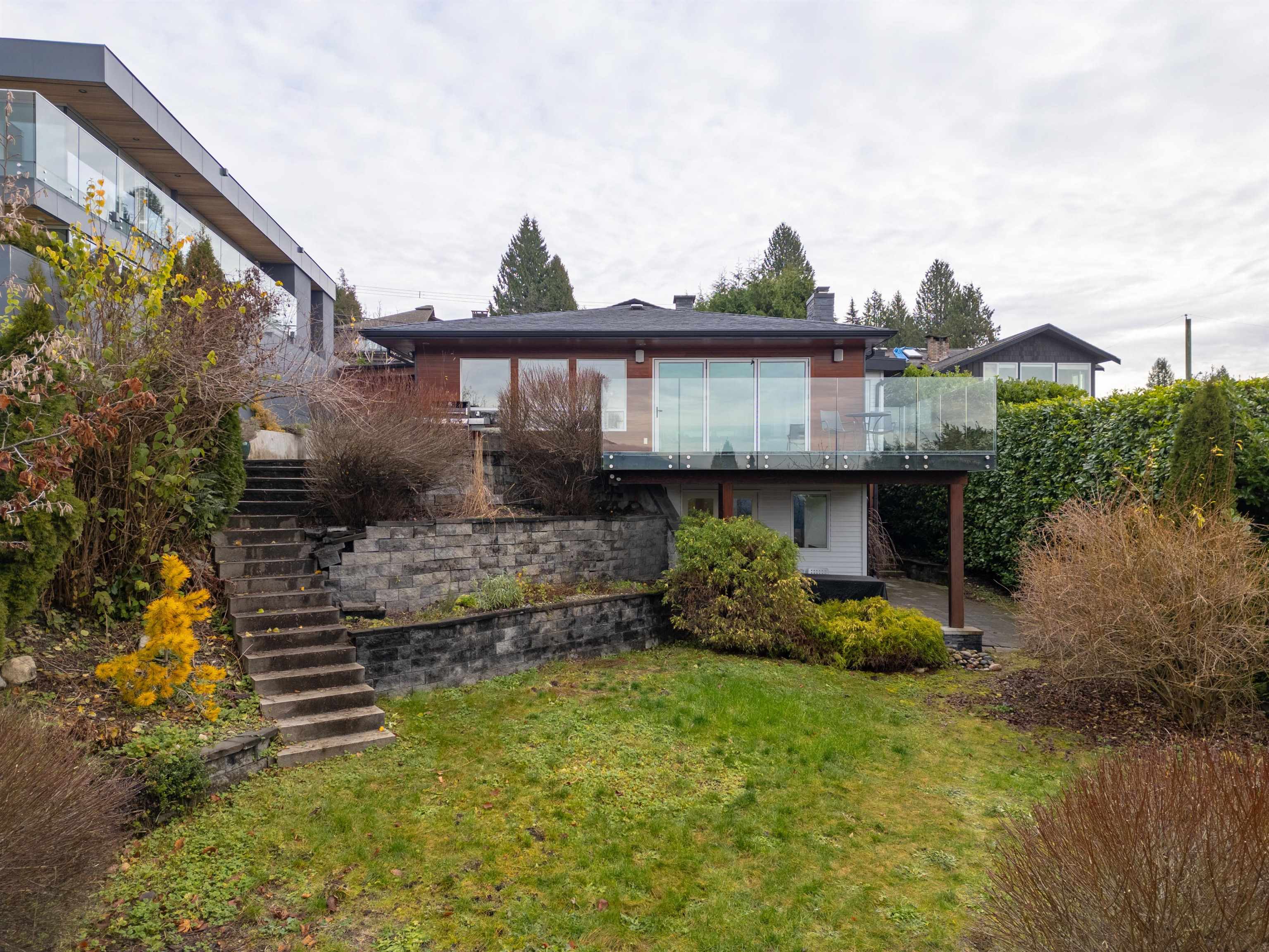 Listing image of 3757 ST PAULS AVENUE