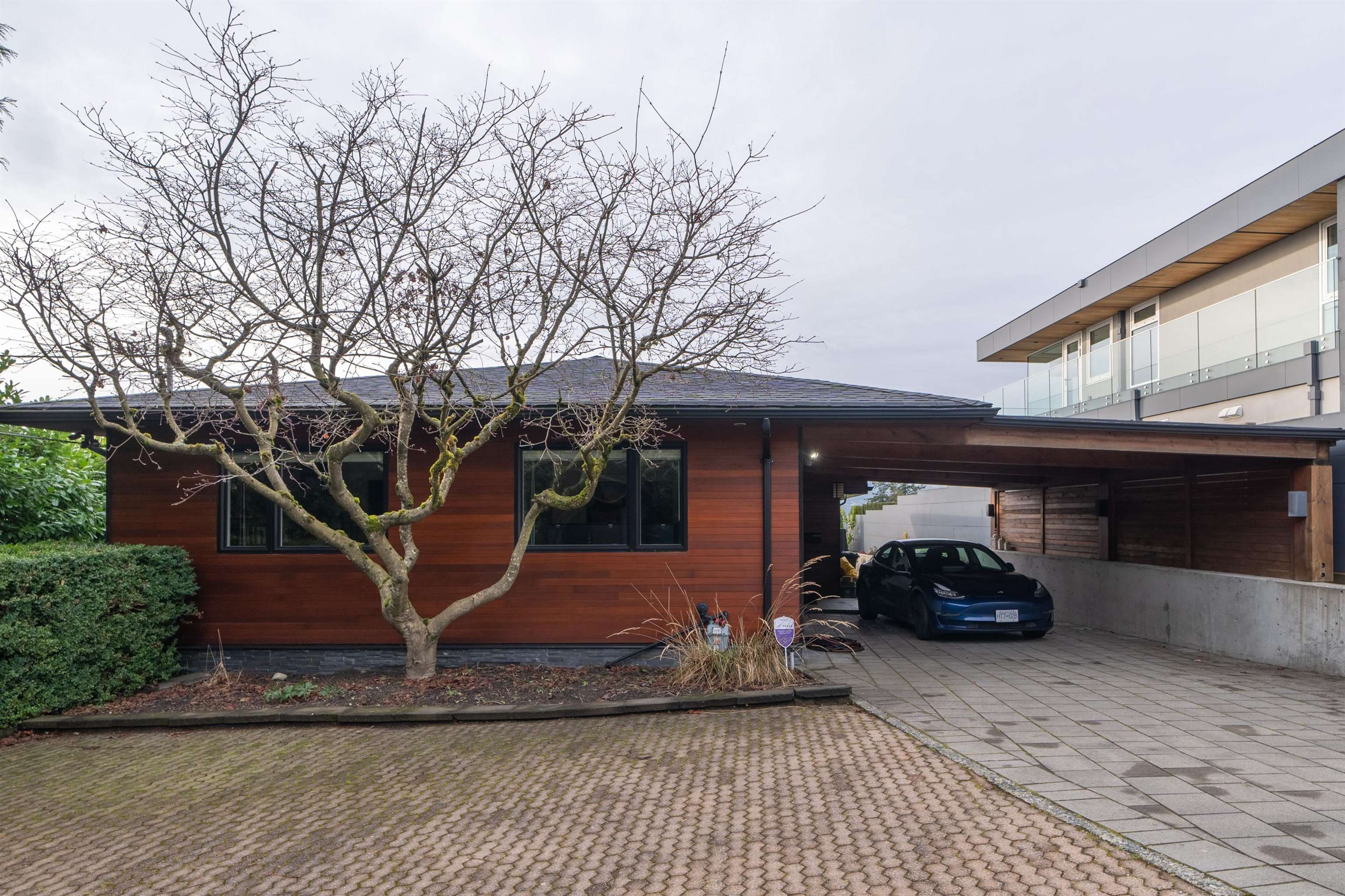 Listing image of 3757 ST PAULS AVENUE