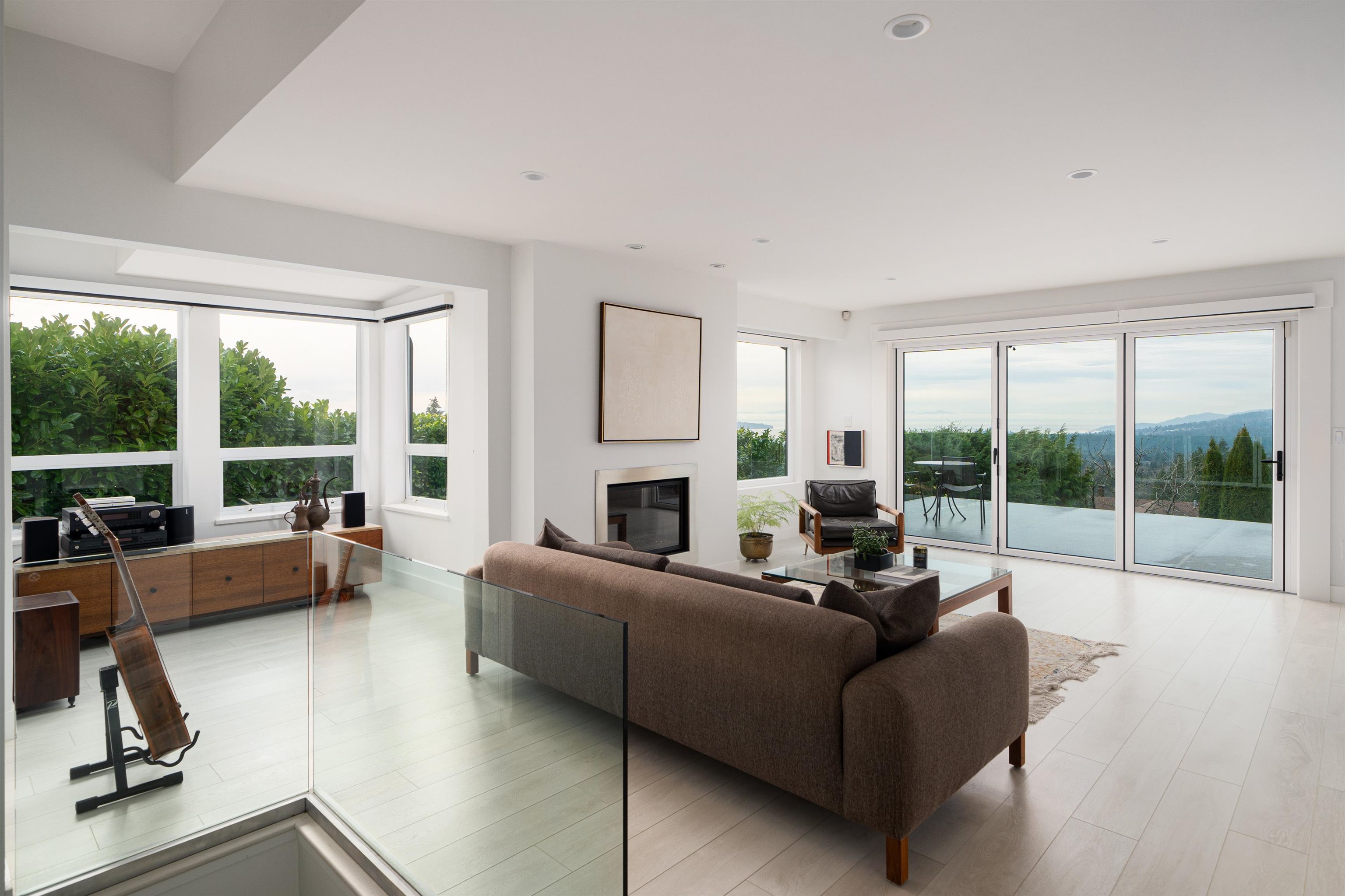 Listing image of 3757 ST PAULS AVENUE