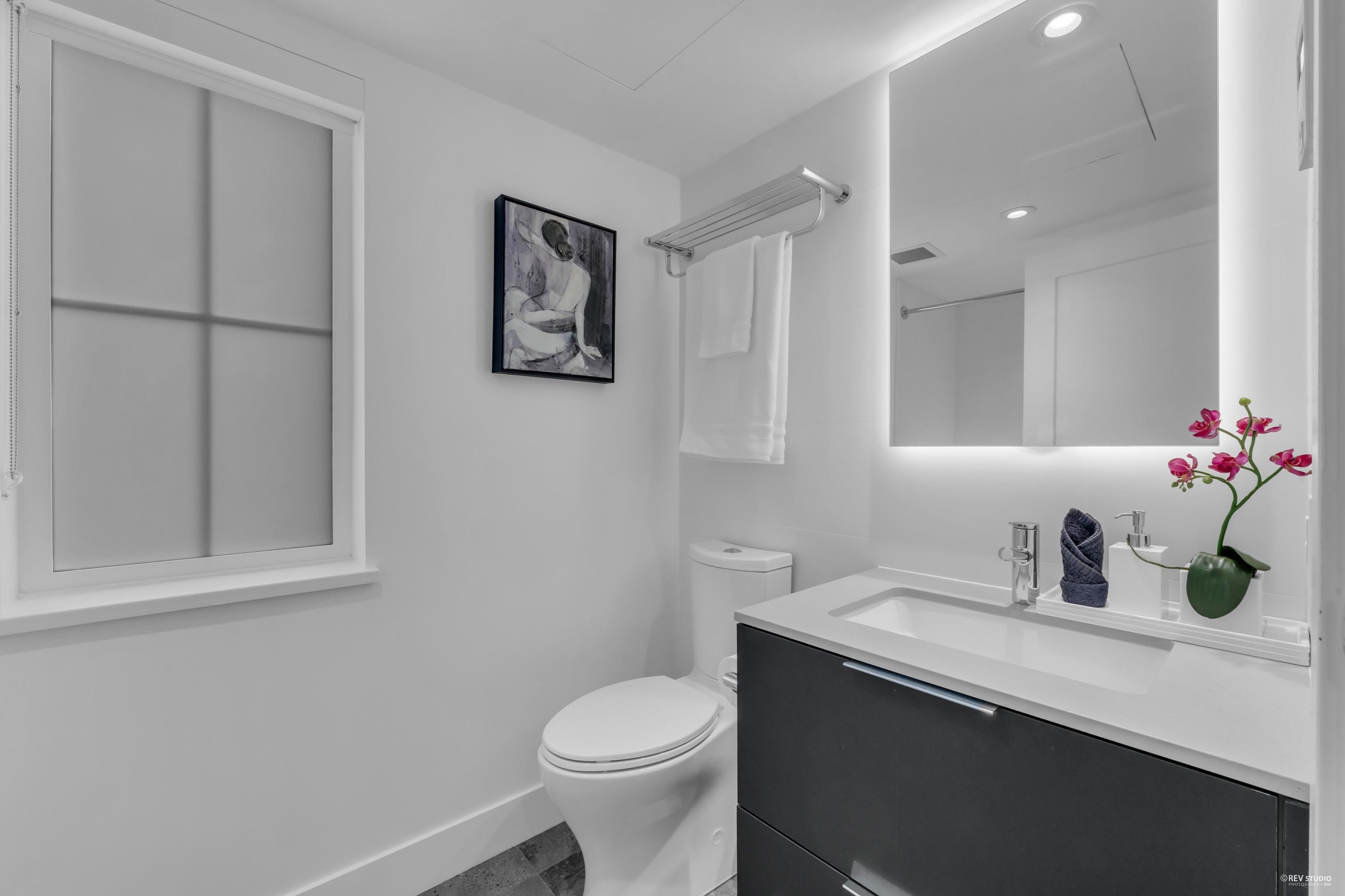 Listing image of 118 2070 CURLING ROAD