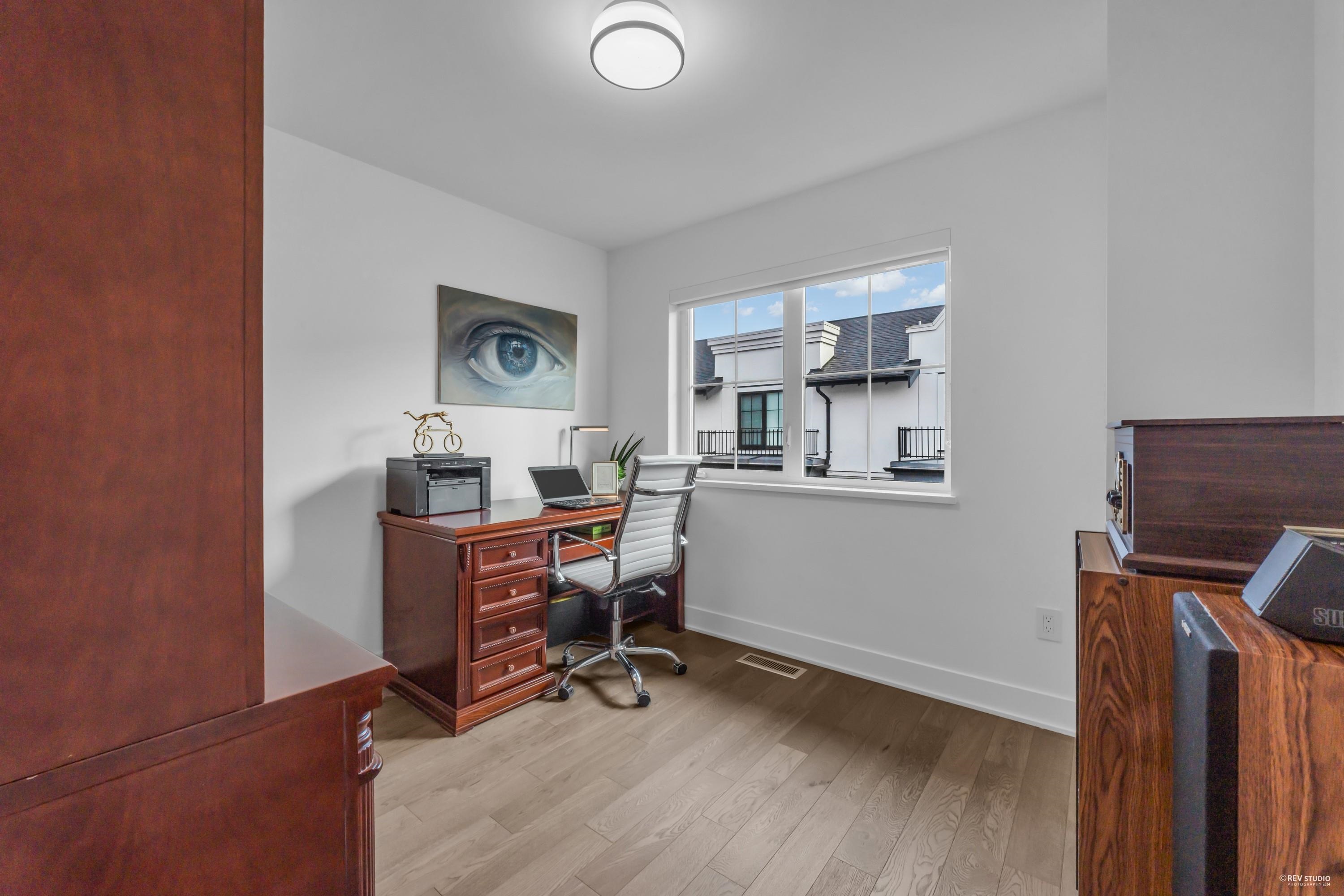 Listing image of 118 2070 CURLING ROAD