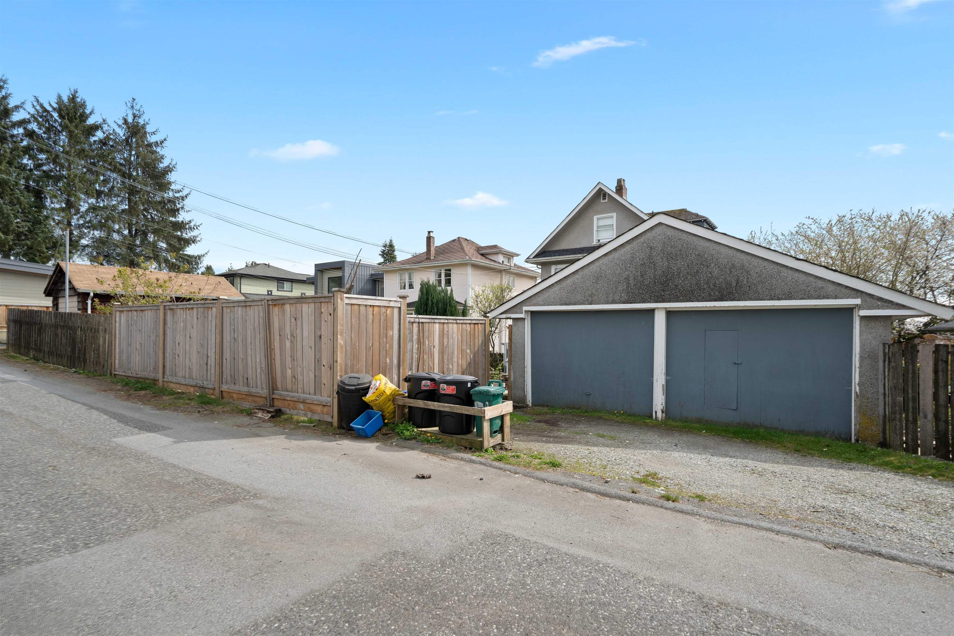 Listing image of 444 E 6TH STREET