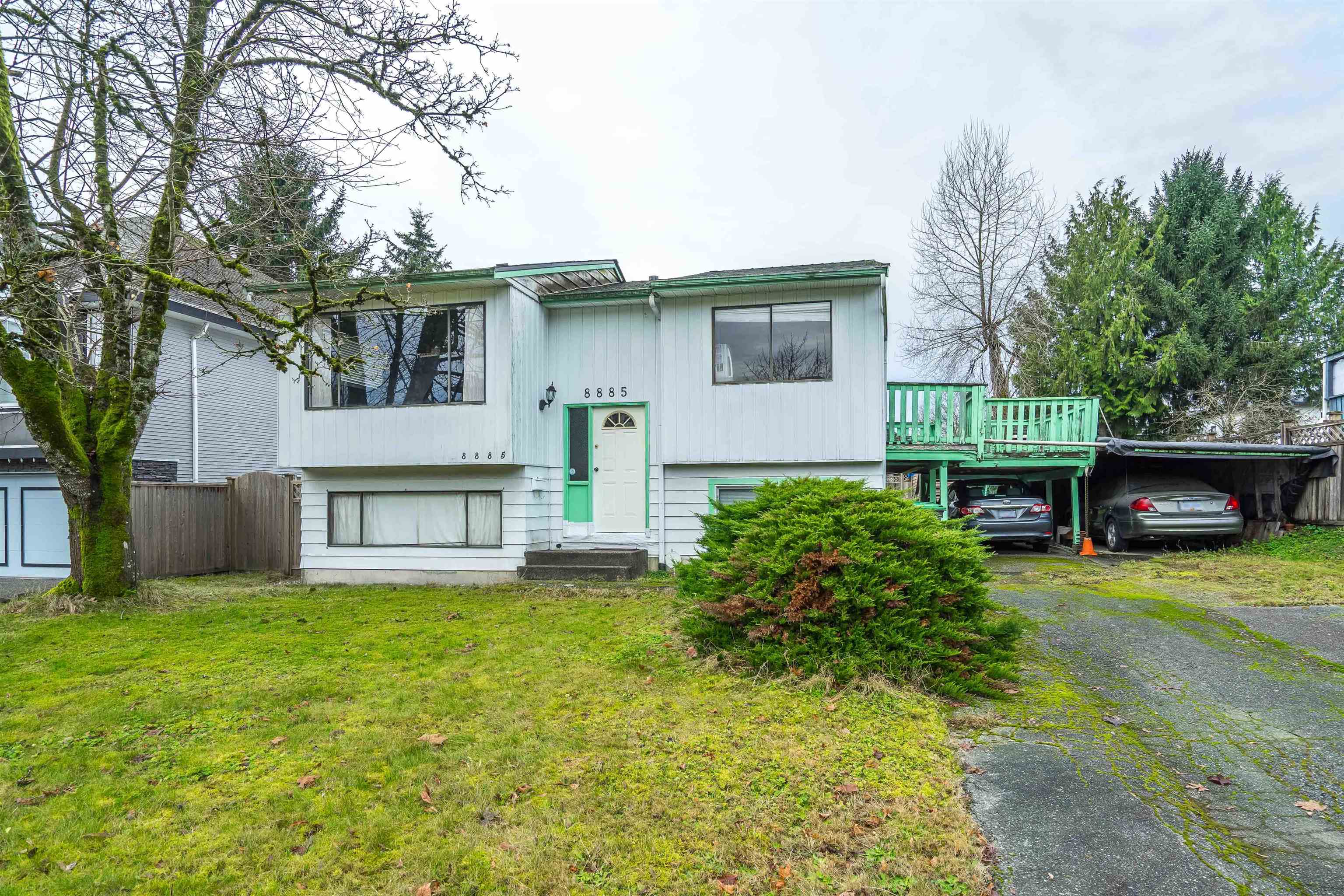 8885 150a Street, Surrey, Bear Creek Green Timbers, V3R 6X4 1