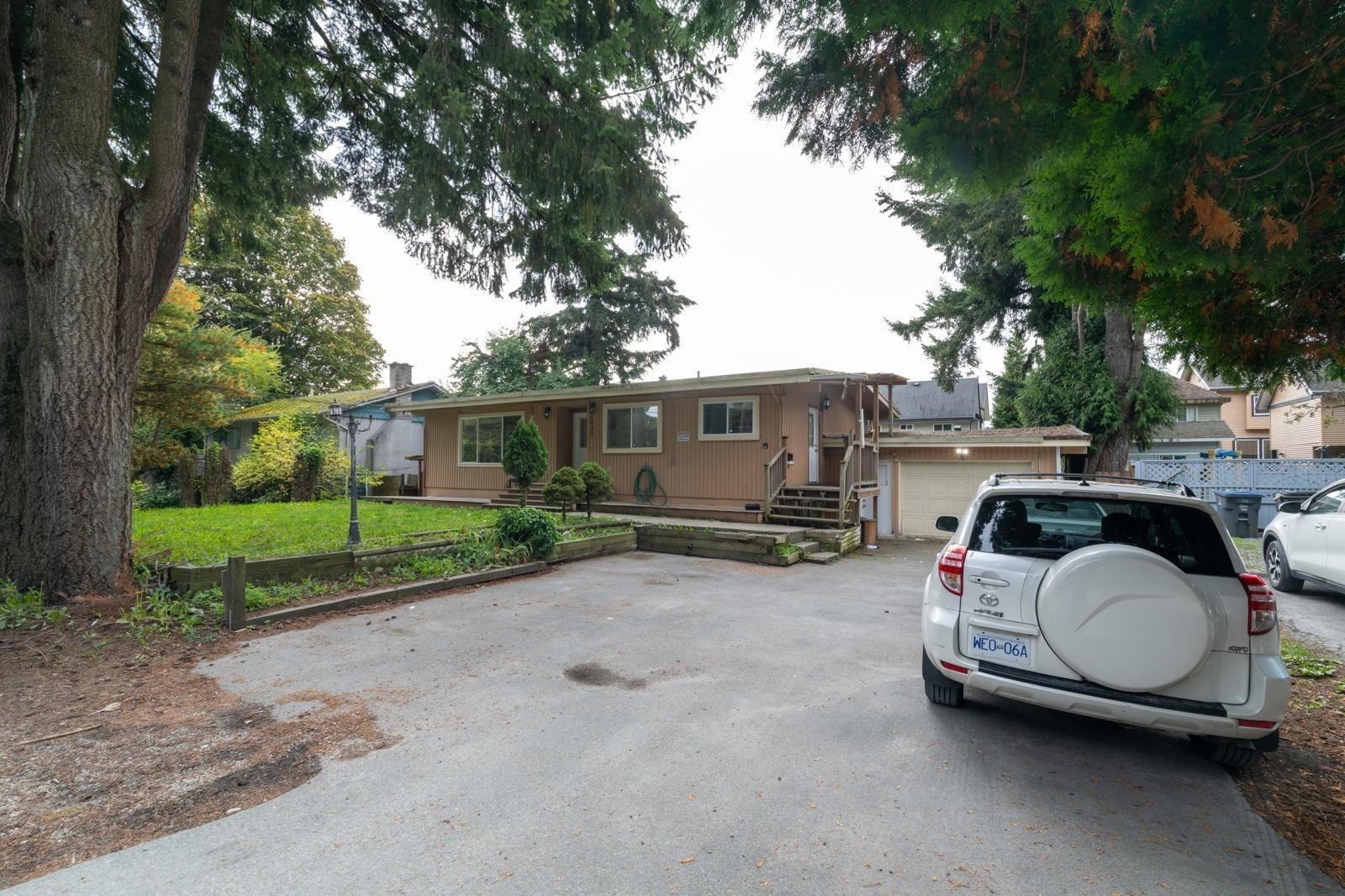 5935 132 Street, Surrey, Panorama Ridge, V3X 1N2 1