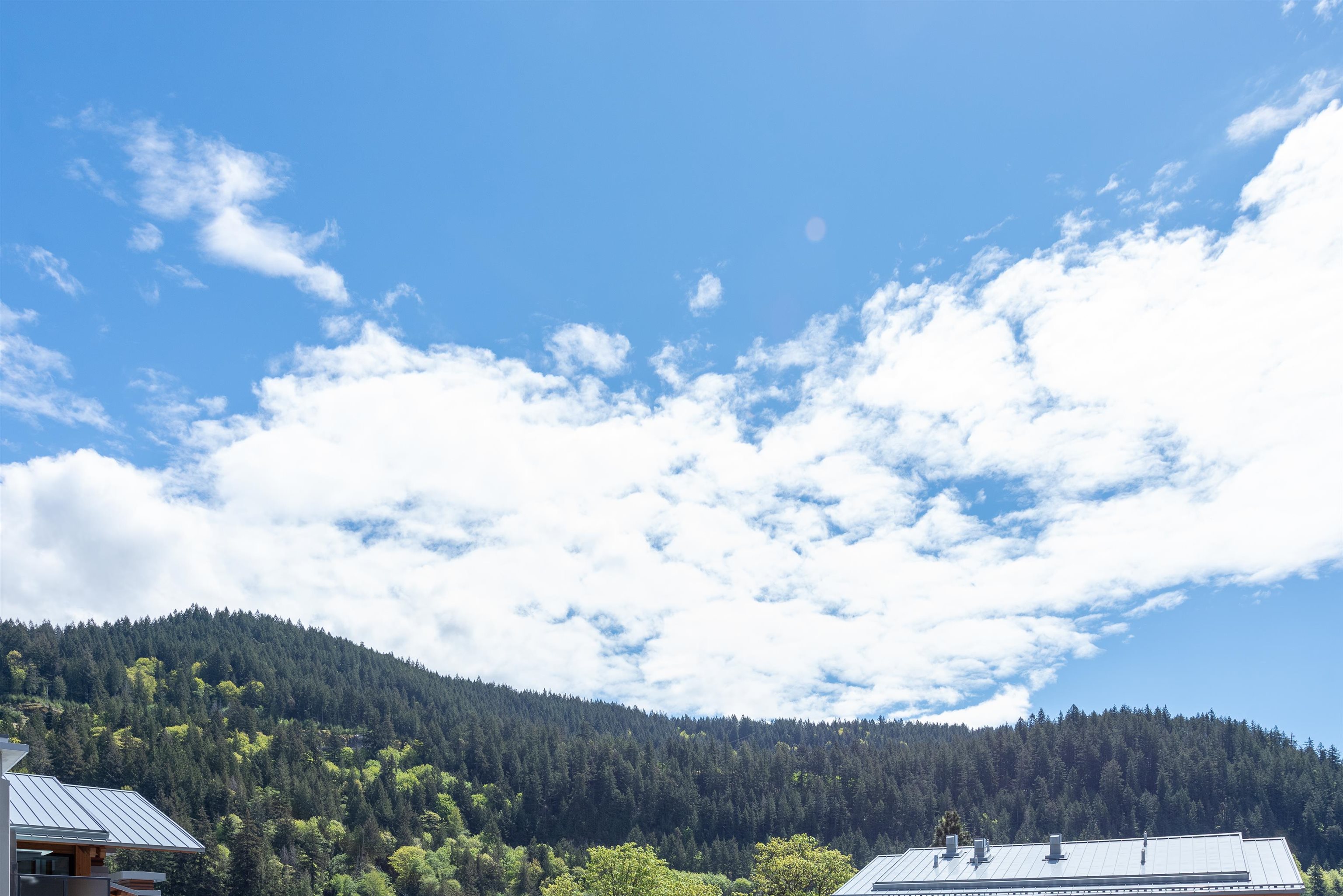 Listing image of 404 6699 NELSON AVENUE