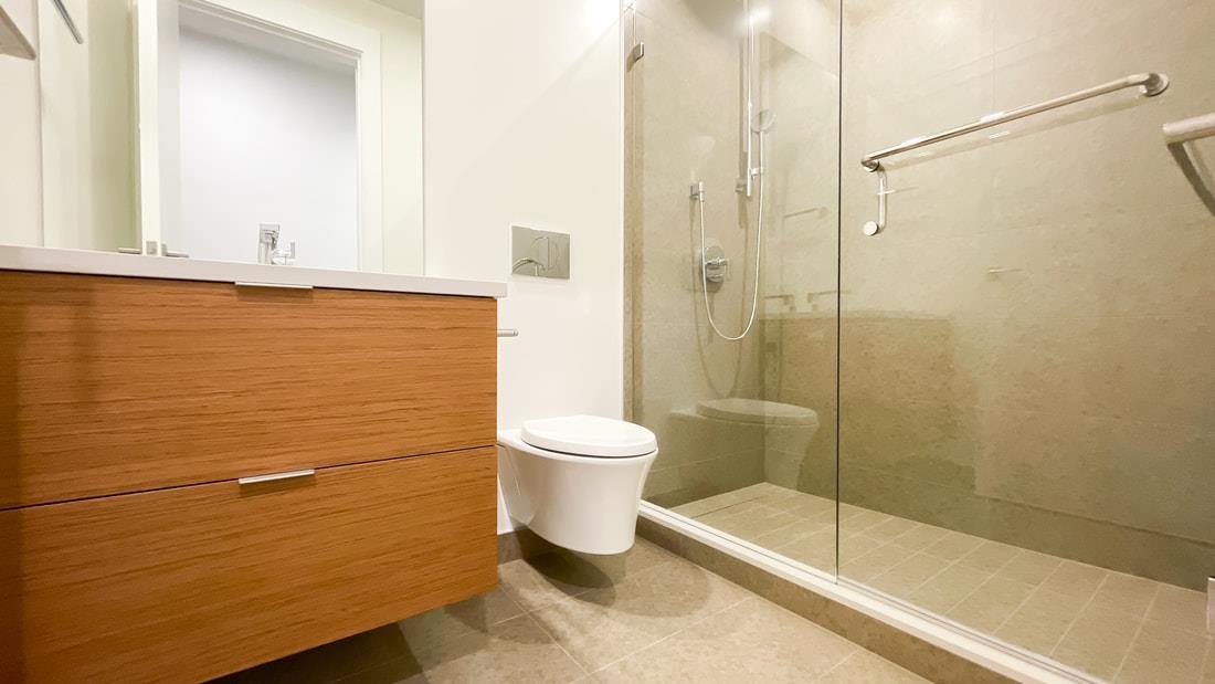 Listing image of 404 6699 NELSON AVENUE