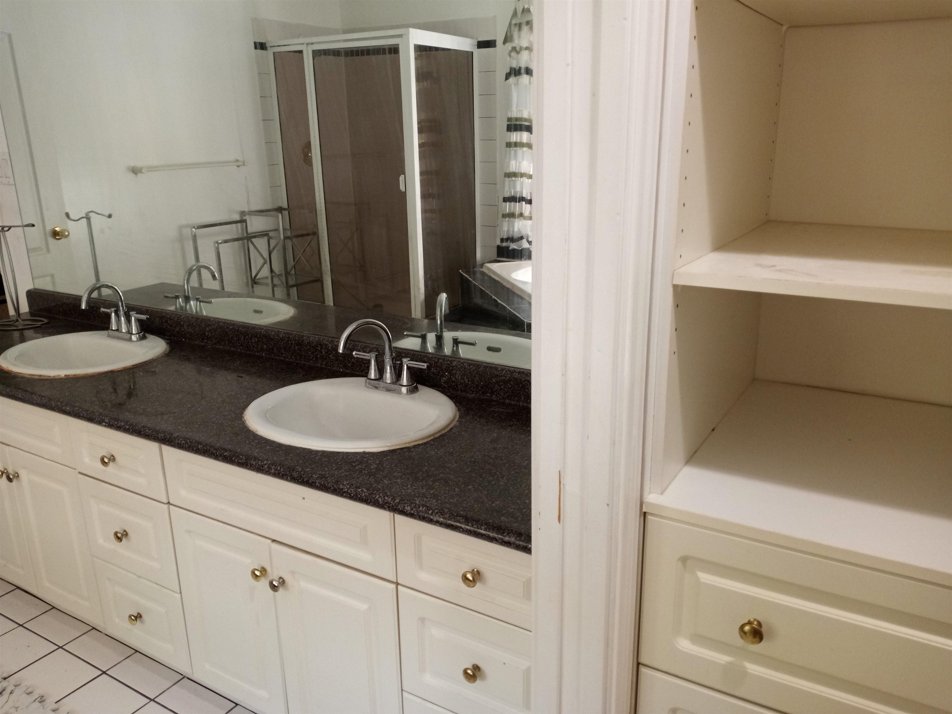Listing image of 992 3RD STREET